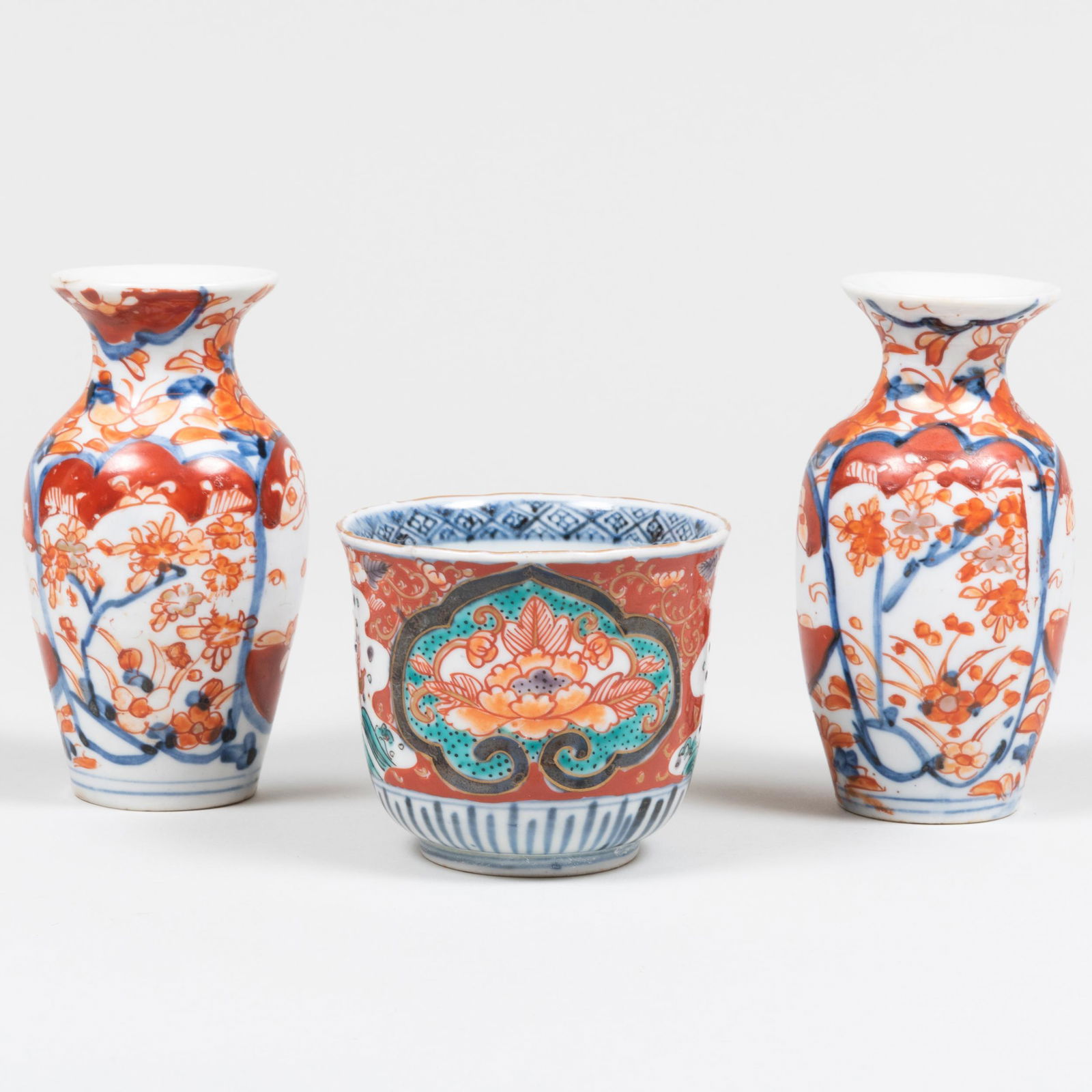 Pair of Japanese Imari Porcelain Vases and a Teabowl (1 of 14)