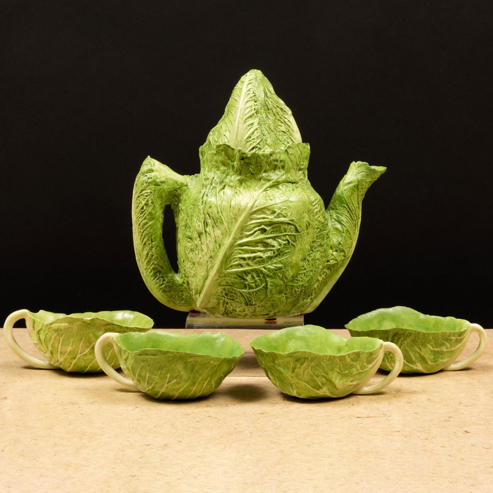 Mary Kirk Kelly Porcelain Lettuce Teapot and Four Cups (1 of 16)