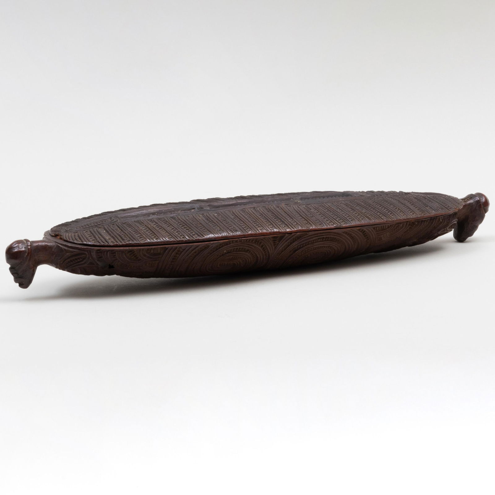 Maori Carved Wood Treasure Box and Cover, New Zealand (1 of 11)