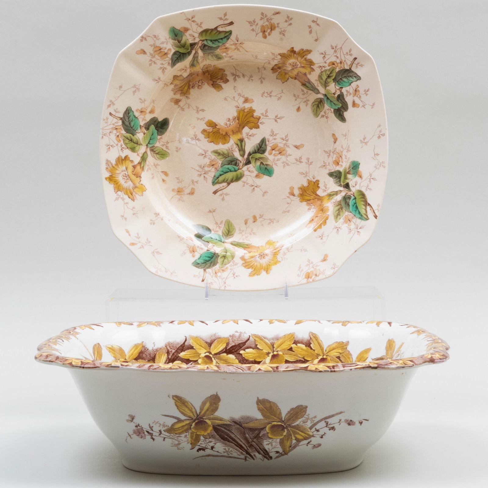 Two English Transfer Printed and Enriched Serving Wares (1 of 16)