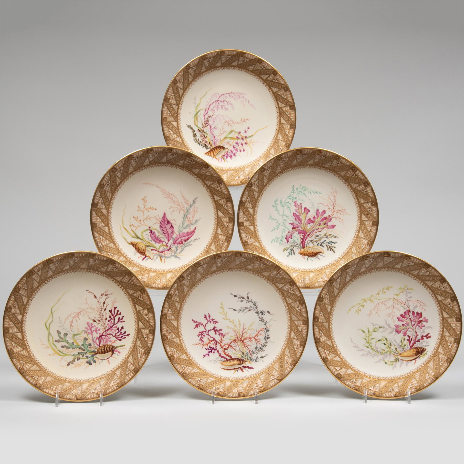 Set of Six Worcester Porcelain Coral Decorated Plates: Set of Six Worcester Porcelain Coral Decorated Plates Gilt marks. 9 in. diam.