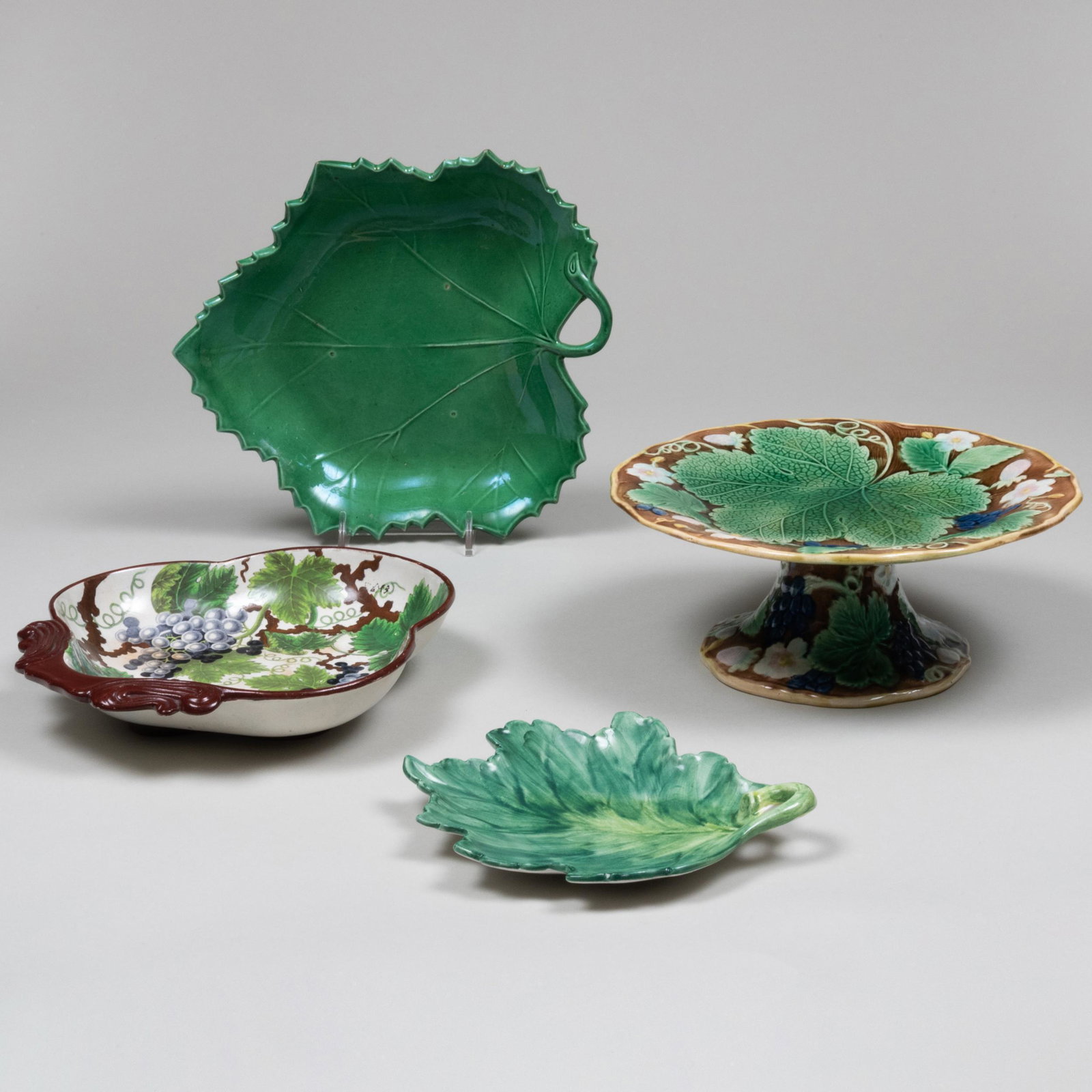 English Porcelain and Majolica Leaf Wares (1 of 14)