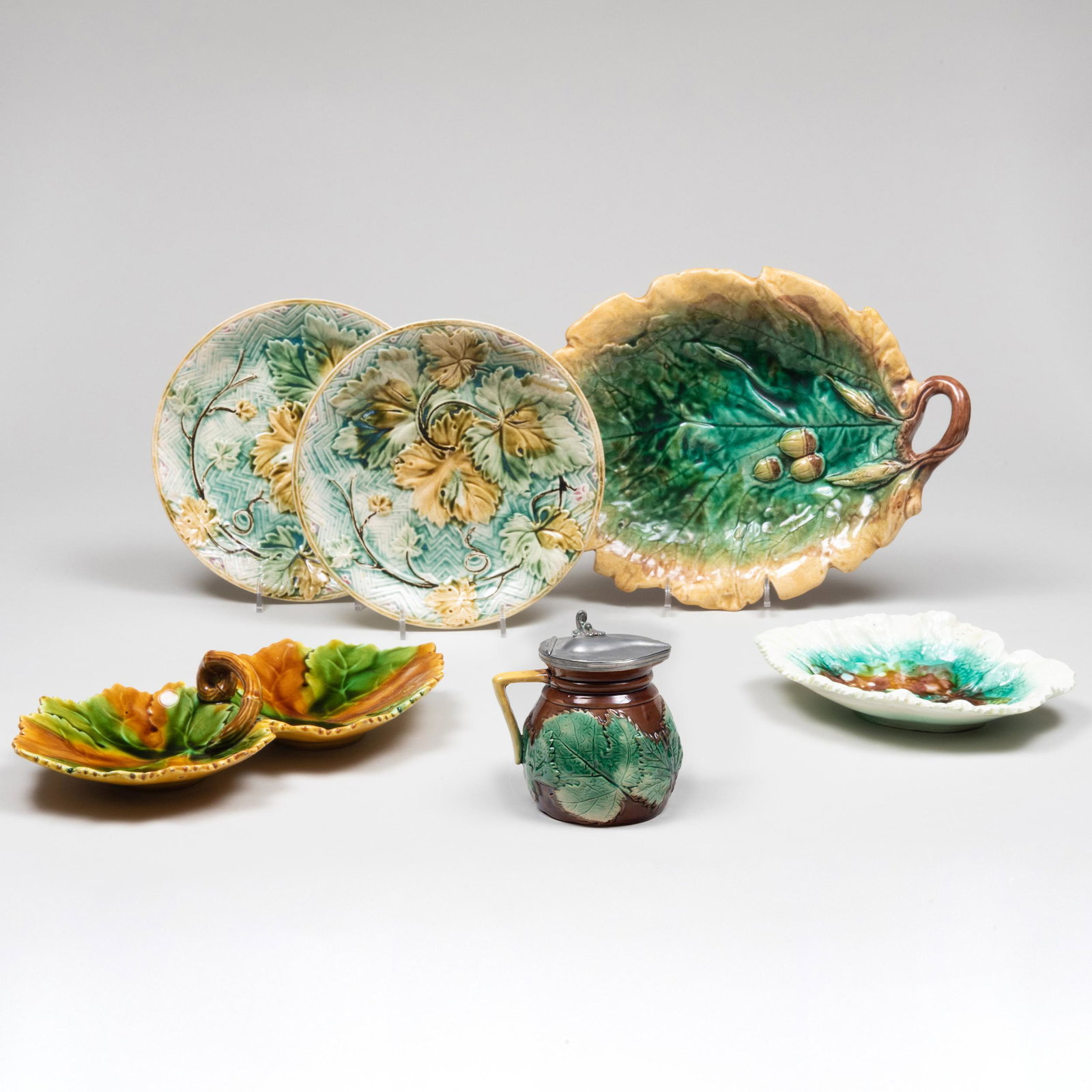 Group of Majolica Leaf Wares (1 of 20)