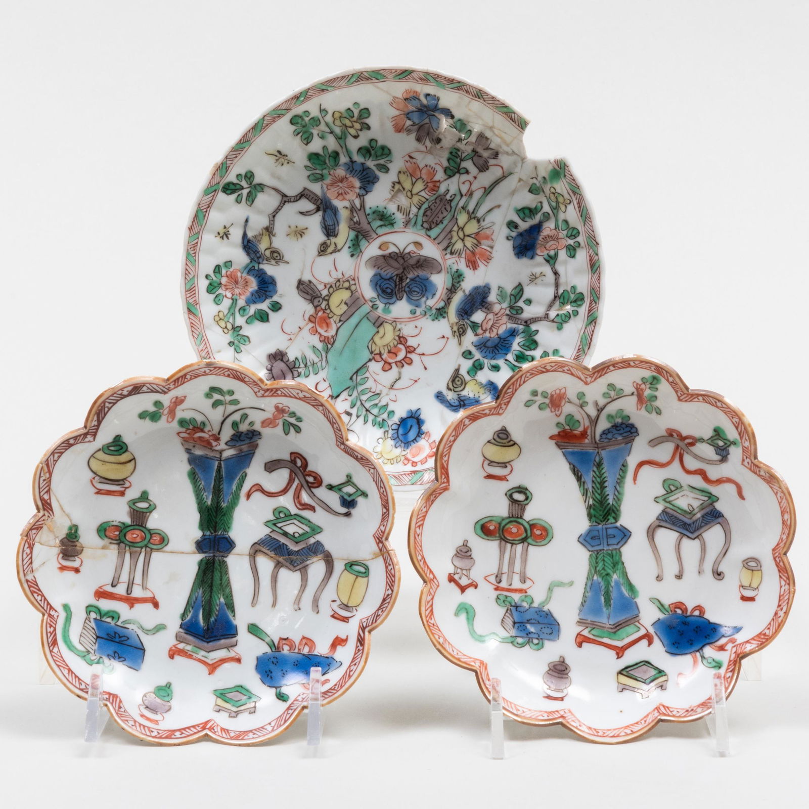 Group of Three Small Chinese Porcelain Dishes (1 of 12)