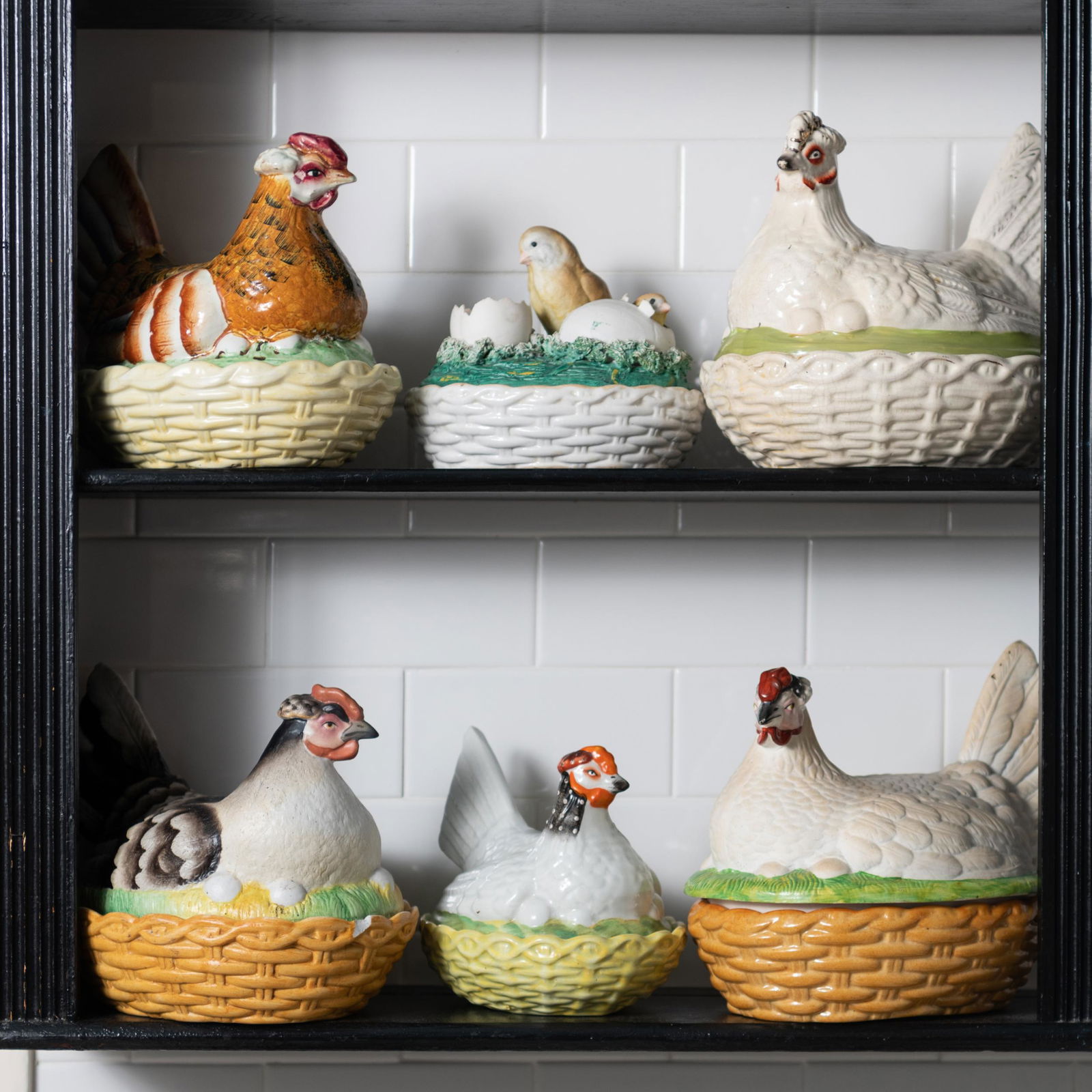 Group of Six Porcelain Hen Form Boxes (1 of 20)
