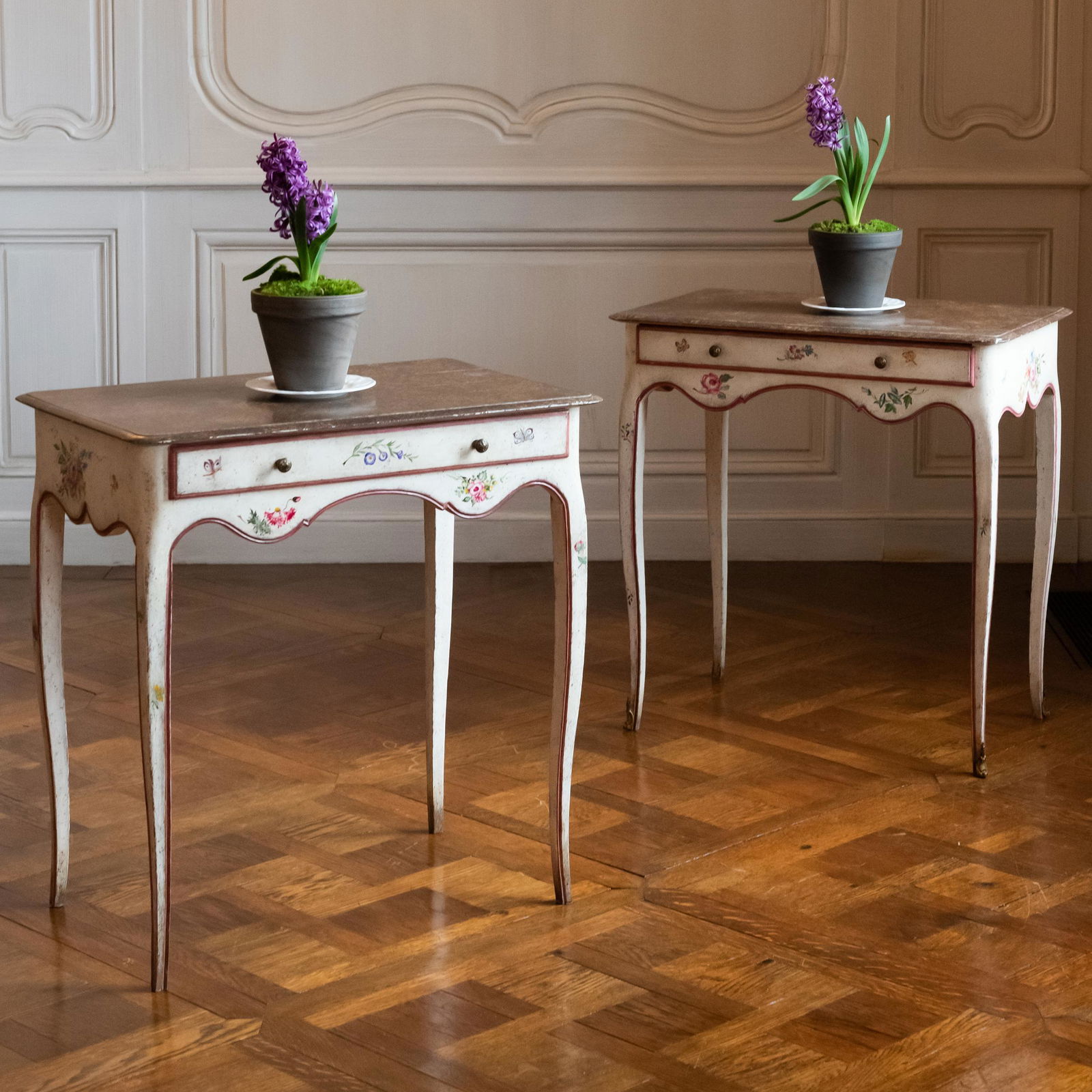 Pair of Louis XV Style Faux Marble and Polychrome Painted Side Tables (1 of 16)