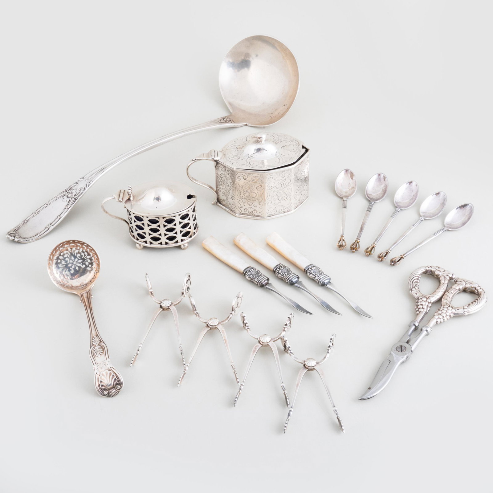 Group of Silver Serving Pieces and Condiment Wares (1 of 20)