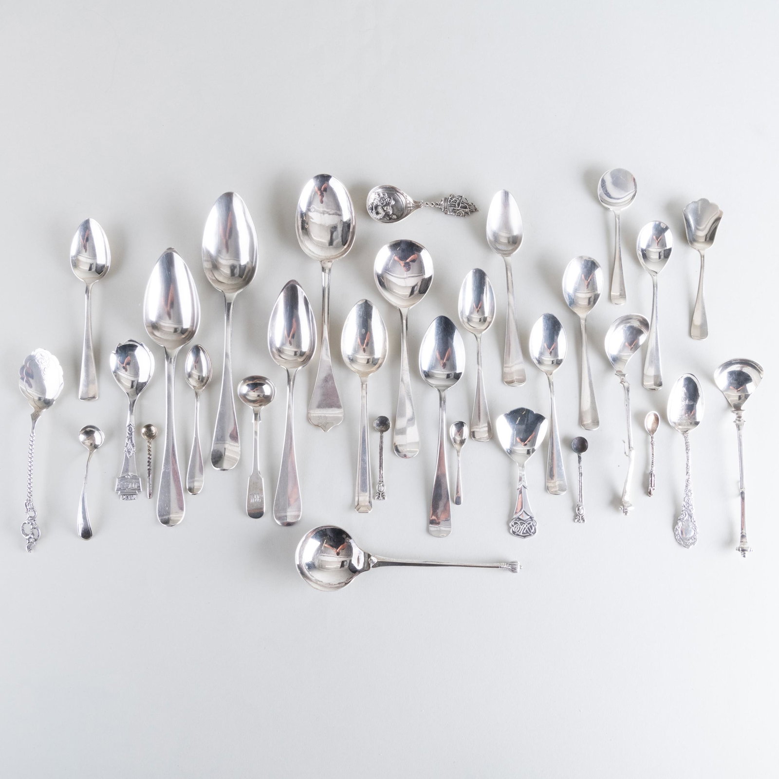 Group of Dutch Silver Flatware and Horn Handled Knives (1 of 20)