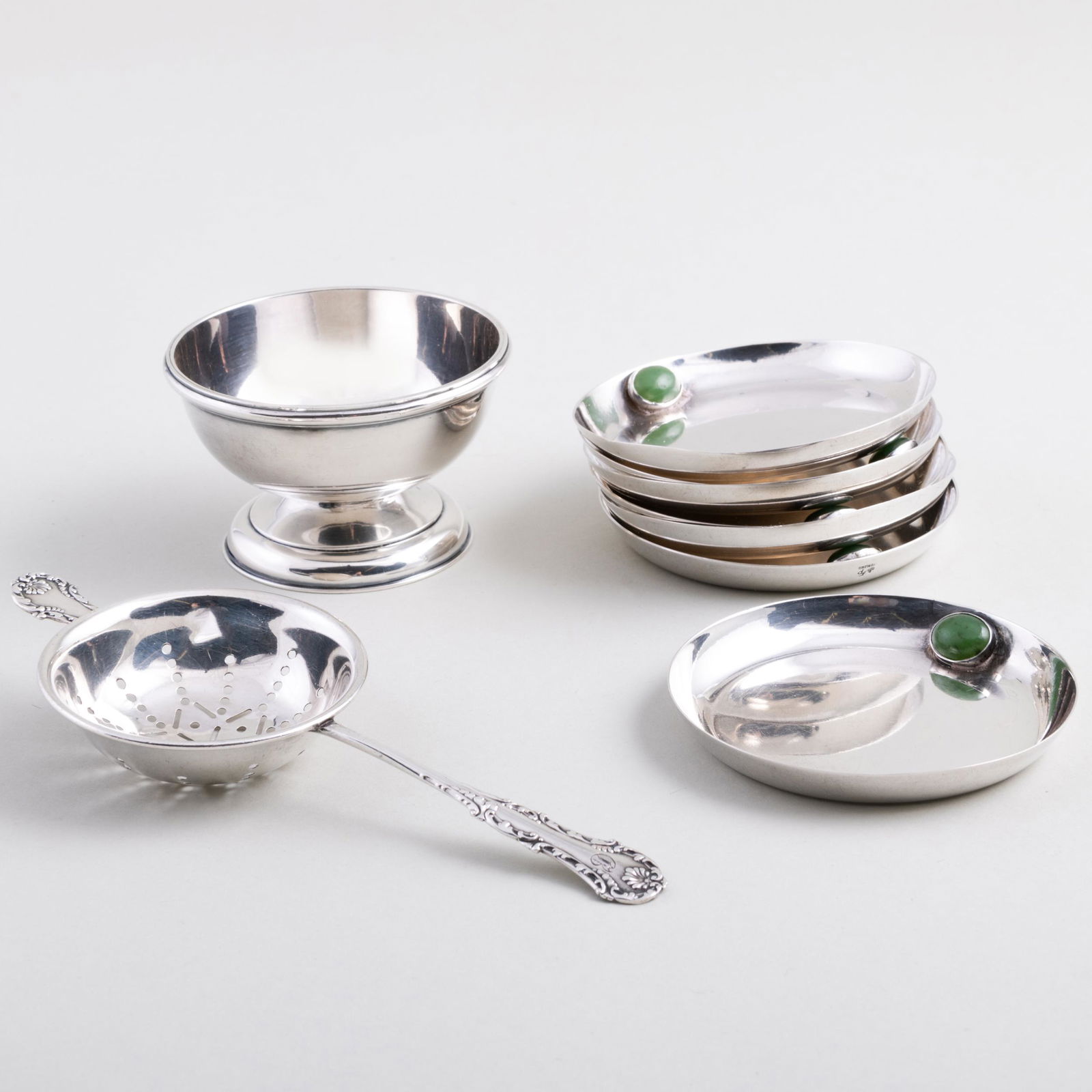 Group of Silver Table Articles (1 of 12)