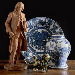 Two Chinese Blue and White â€˜Kraakâ€™ Porcelain Dishes and a Bowl