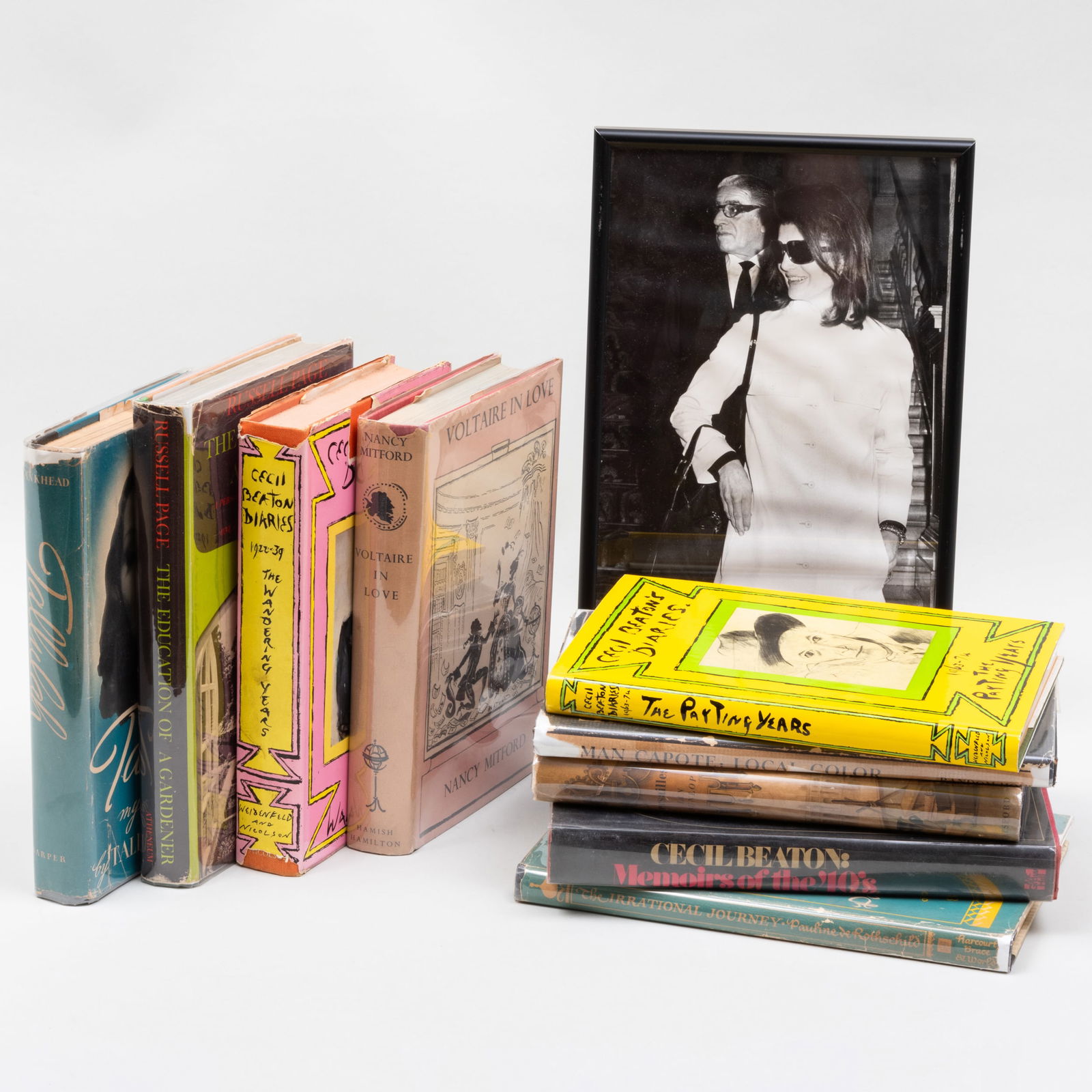 Group of Fashion and Art Themed Vintage Books (1 of 20)