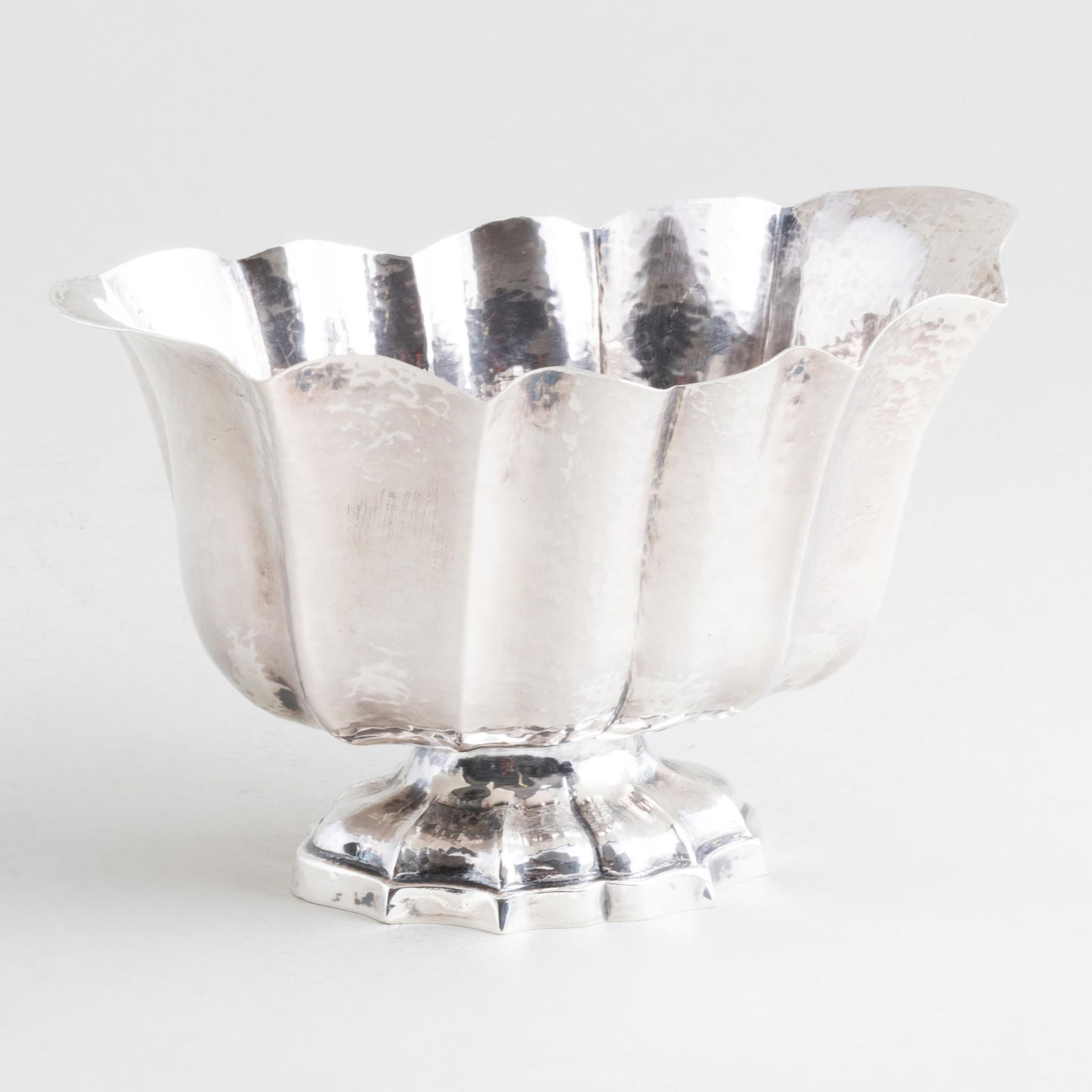 Buccellati Silver Bowl: Buccellati Silver Bowl Marked '.925'. 4 x 6 1/2 x 4 1/2 in., 7.9 oz. approx. weight. Property from the Joukowsky Collection