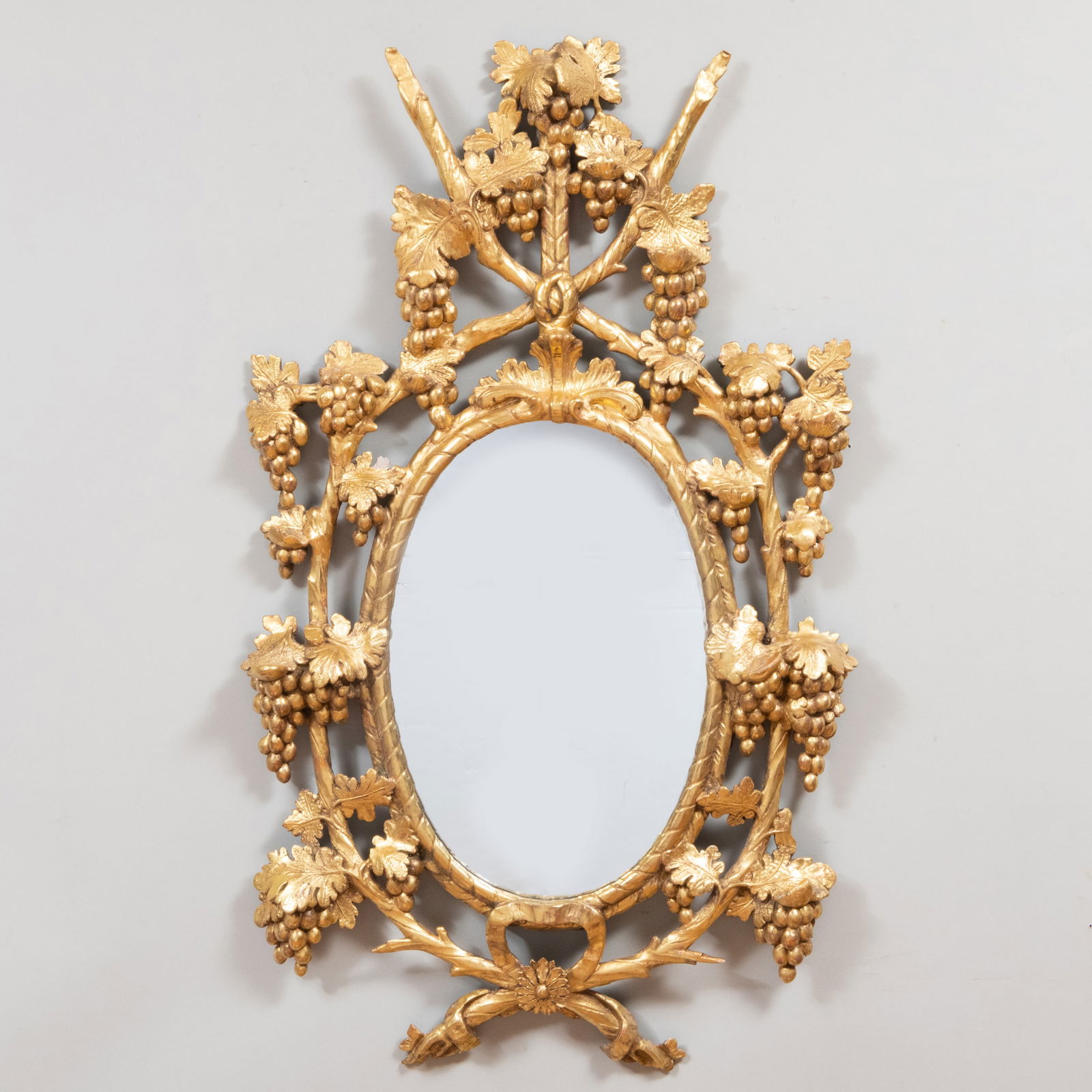 Late George III Carved Giltwood Grapevine Form Mirror, Irish (1 of 4)