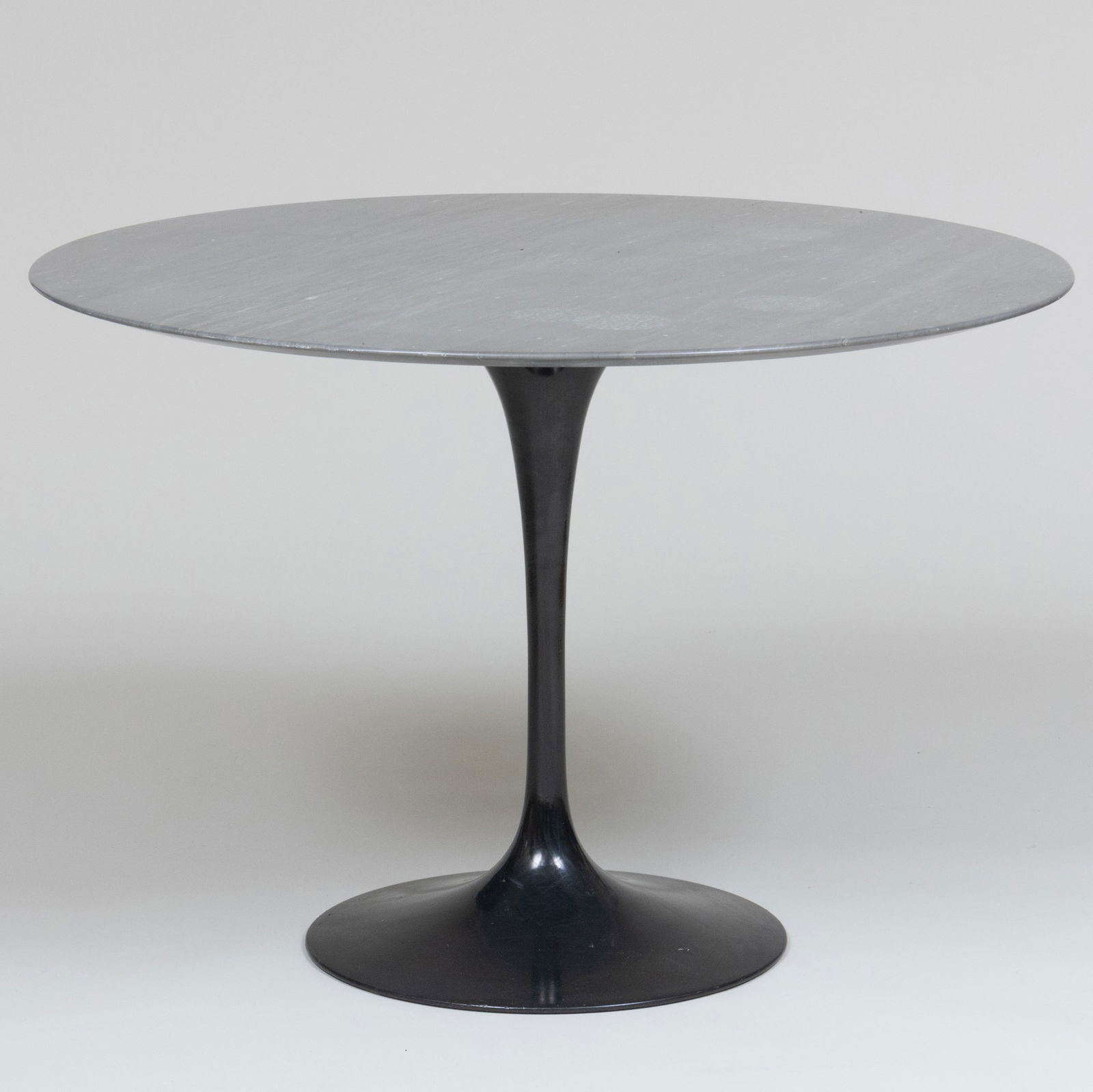 Eero Saarinen for Knoll Marble and Enamel 'Tulip' Table (1 of 9)
