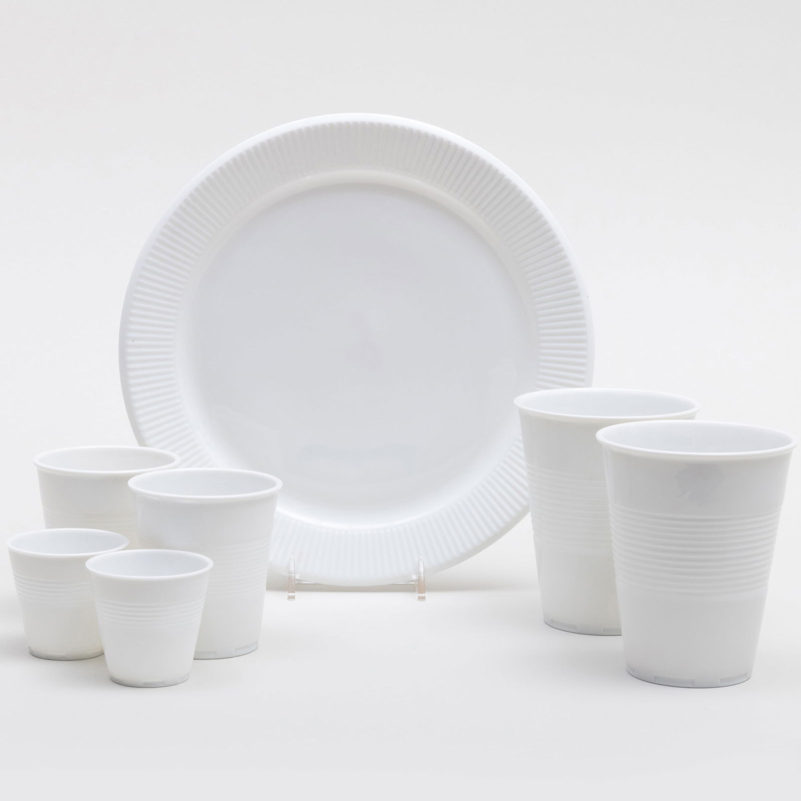 Set of Marc Newson 'Porcelain Picnic' Tableware (1 of 13)