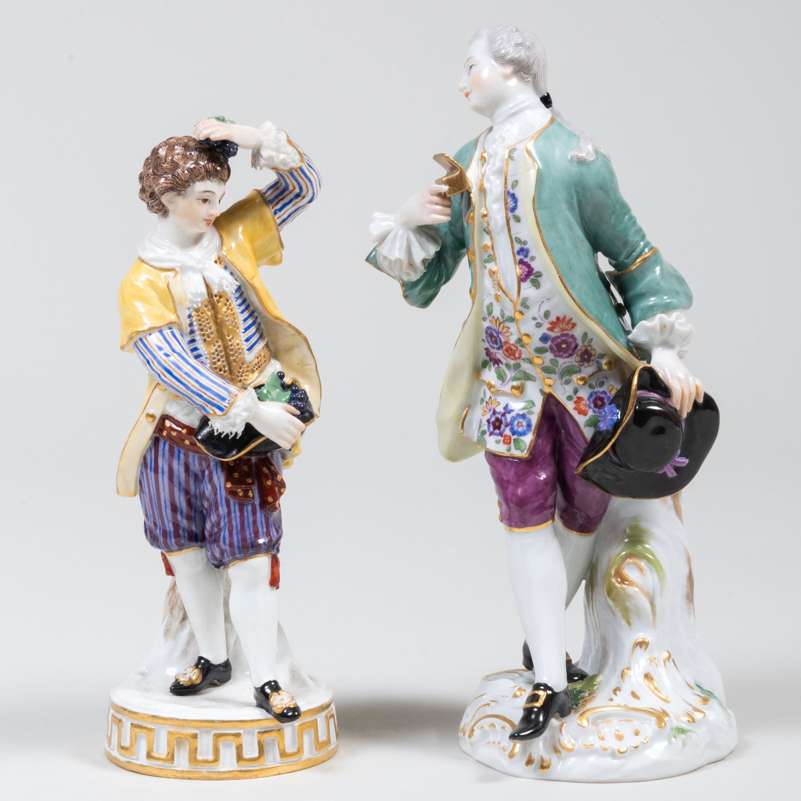 Two Meissen Porcelain Figures of Gentlemen (1 of 10)