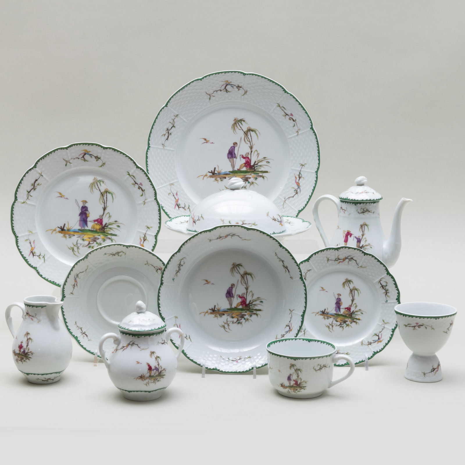Reynaud Limoges Chinoiserie Porcelain Part Service in the 'Si Kiang' Pattern (1 of 20)