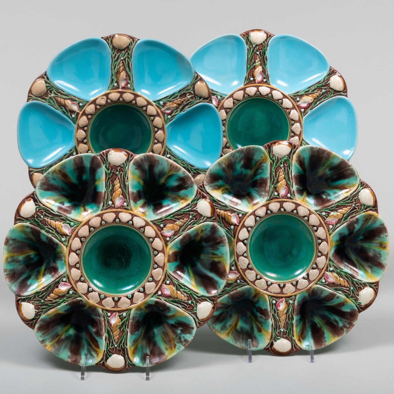 Two Pairs of Mintons Majolica Oyster Plates (1 of 8)