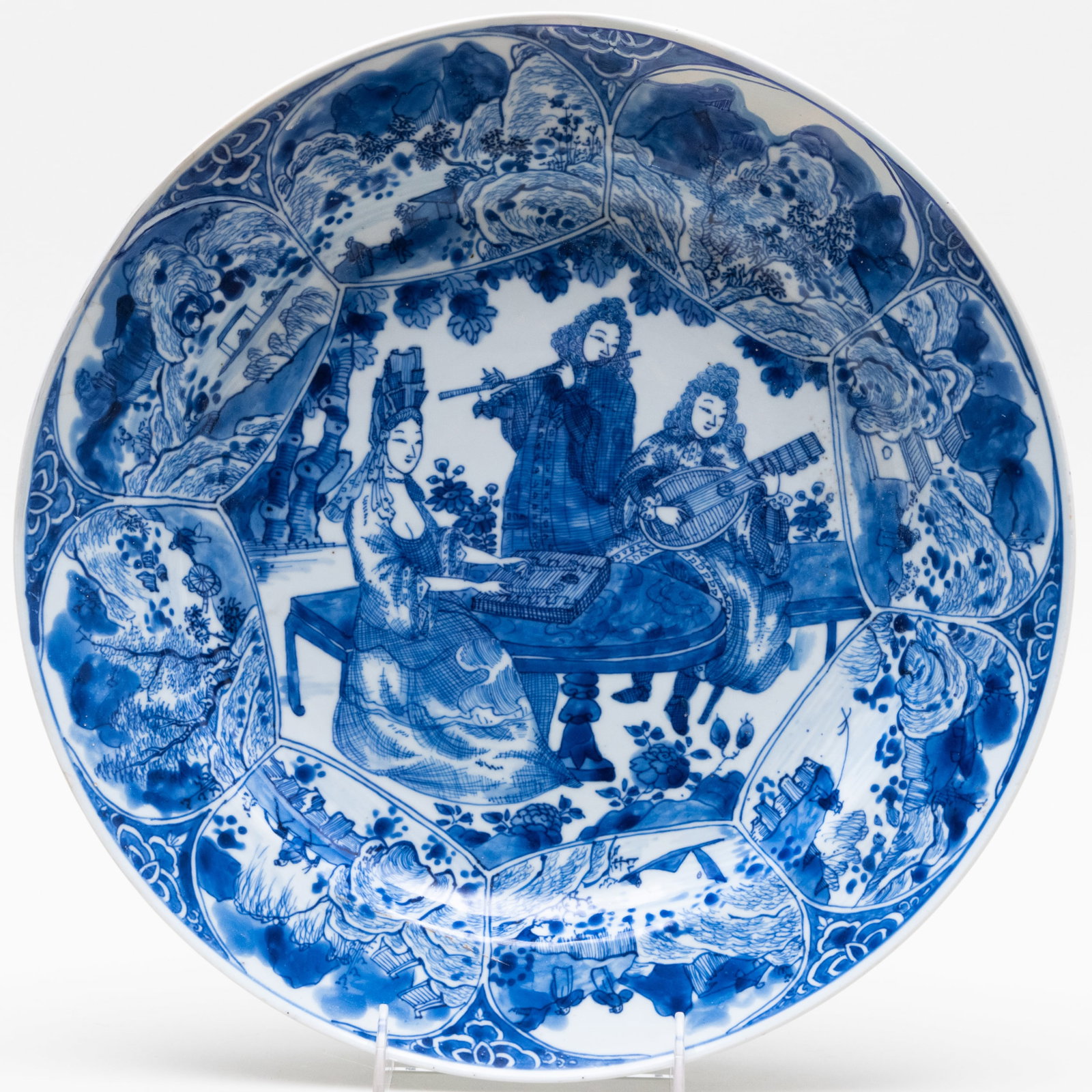 Chinese Export Porcelain Blue and White Porcelain 'Musicians' Dish (1 of 5)