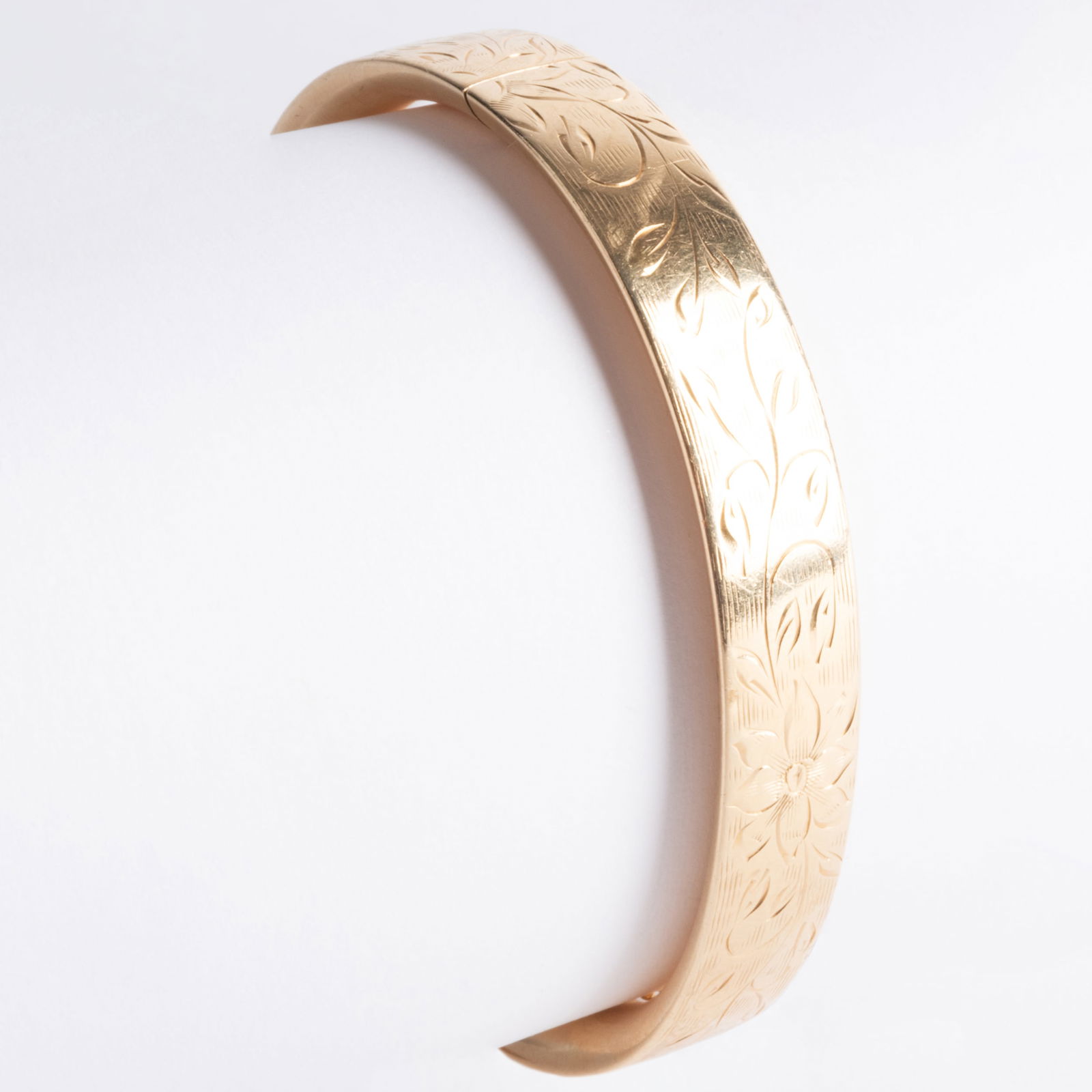 Etched 14k Gold Bangle Bracelet (1 of 6)