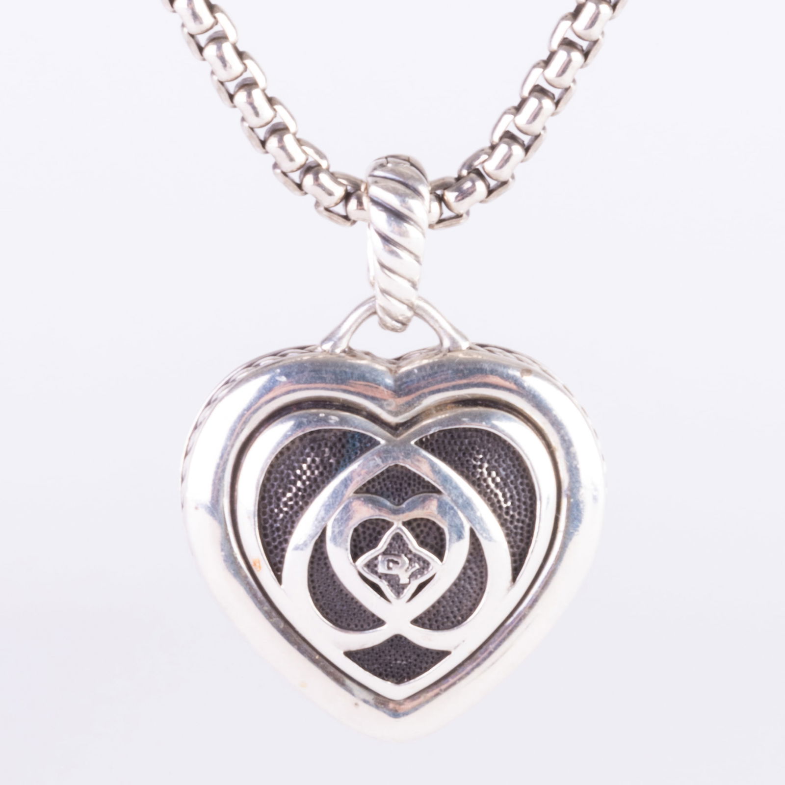 Two David Yurman Heart Pendants (1 of 12)