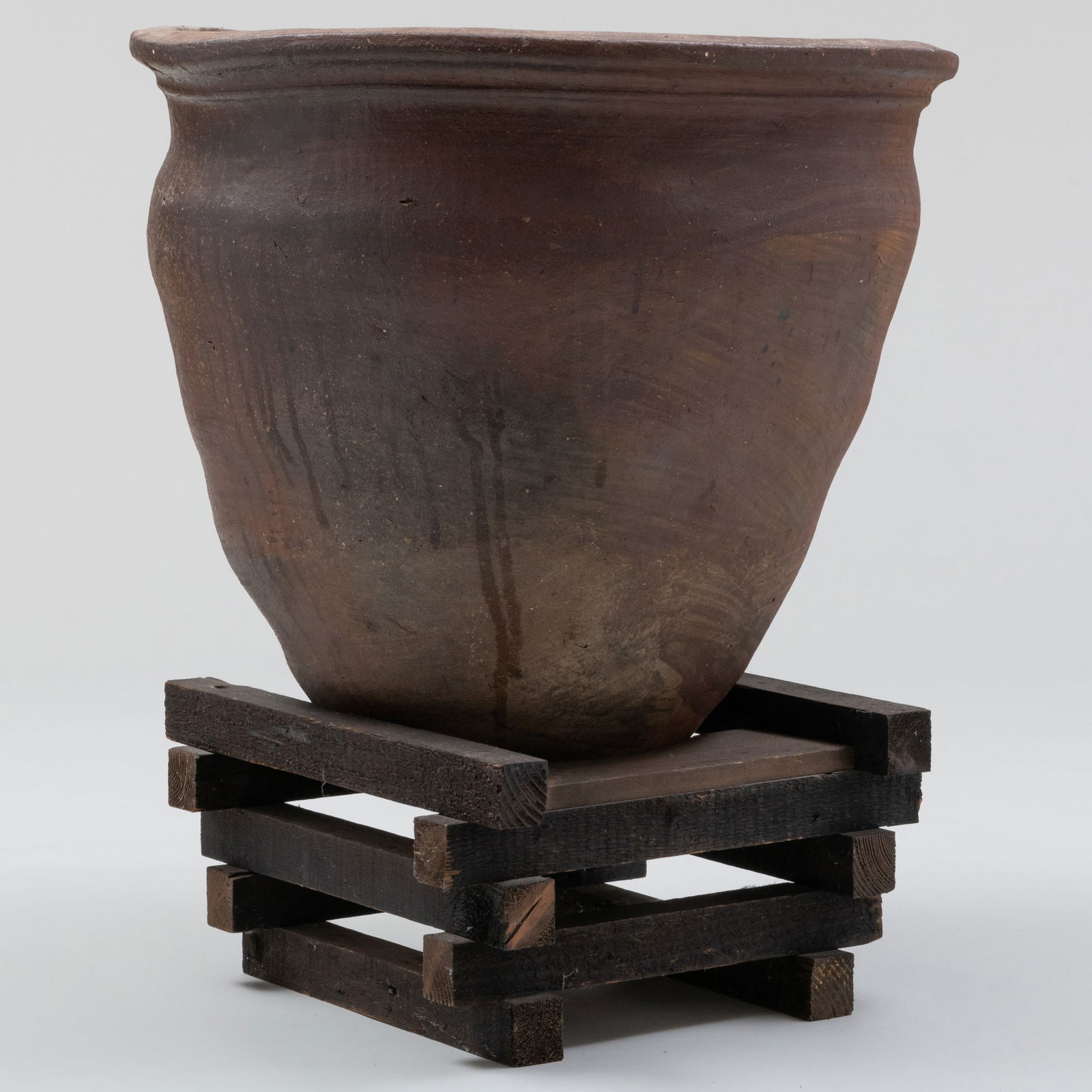 Large Woodfired Earthenware Jar on Stand (1 of 9)