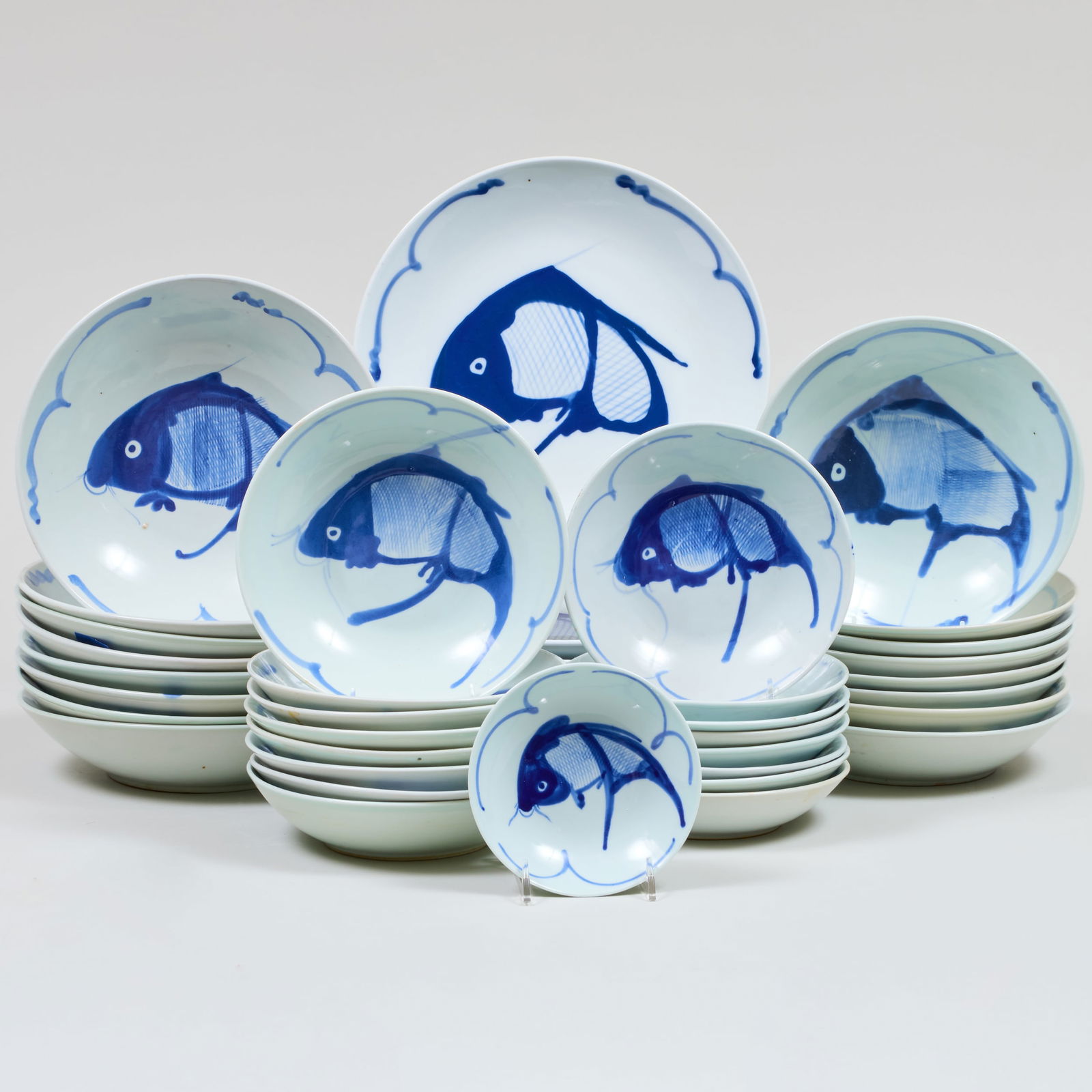 Asian Blue and White Porcelain Service: Asian Blue and White Porcelain Service Blue printed mark. Comprising: Six dinner plates Eight soup bowls Eight bowls Eight small bowls Eight dessert bowls Ten fruit bowls The dinner plates 10 1
