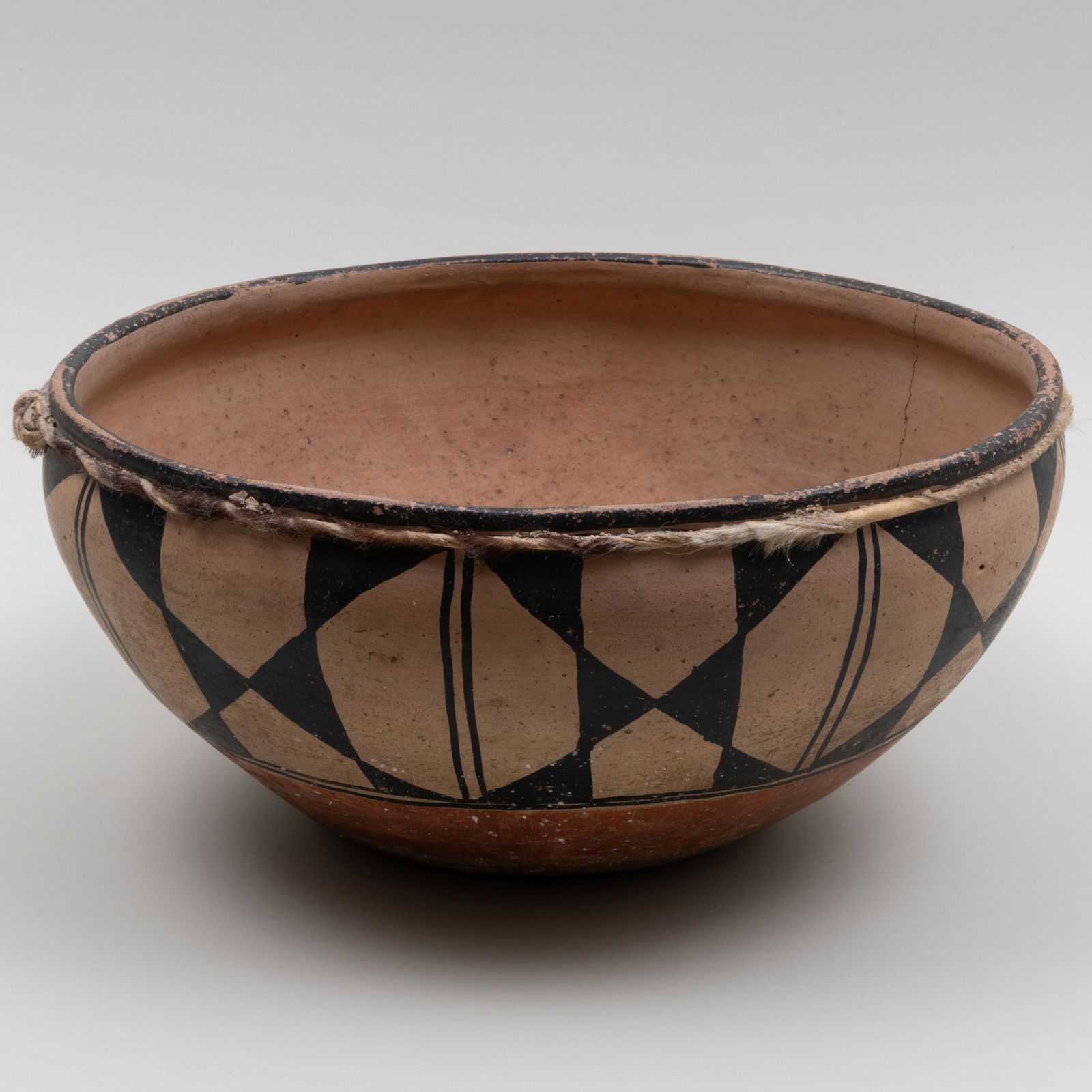 Santo Domingo Polychrome Pottery Dough Bowl (1 of 10)