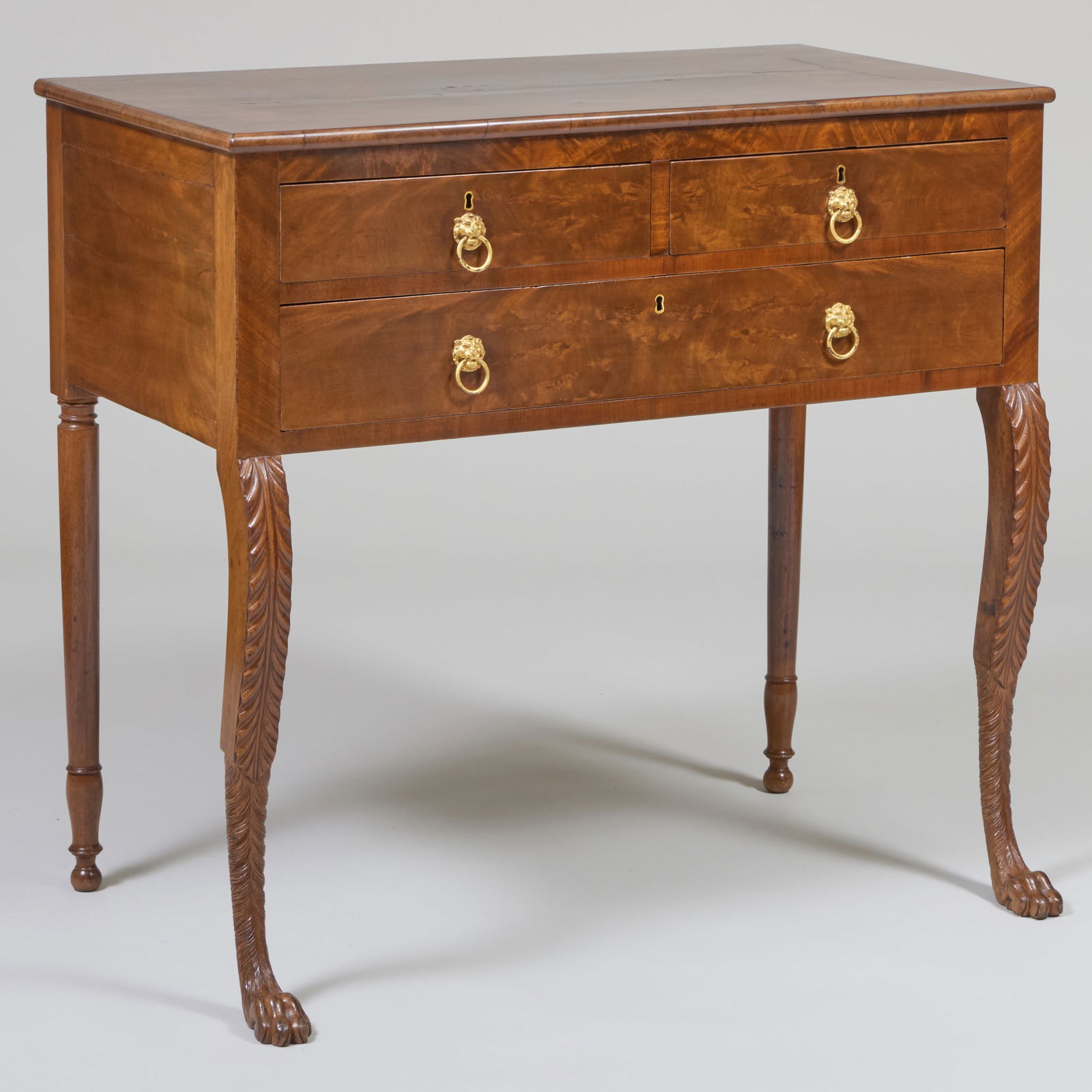 Unusual Federal Carved Mahogany Serving Table, attributed to Duncan Phyfe: Unusual Federal Carved Mahogany Serving Table, attributed to Duncan Phyfe 32 1/2 x 34 1/2 x 21 in.