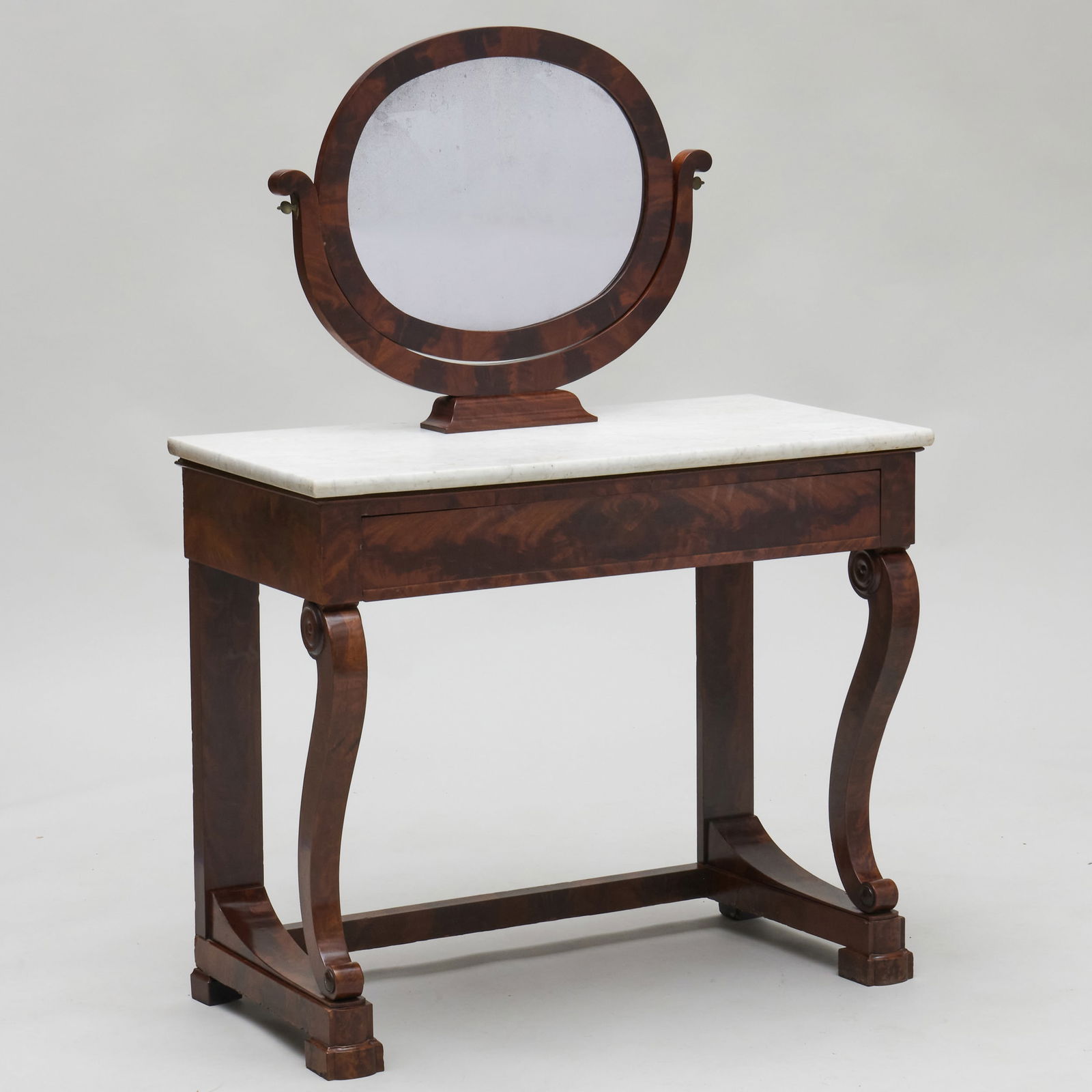 American Classical Mahogany Dressing Table (1 of 12)