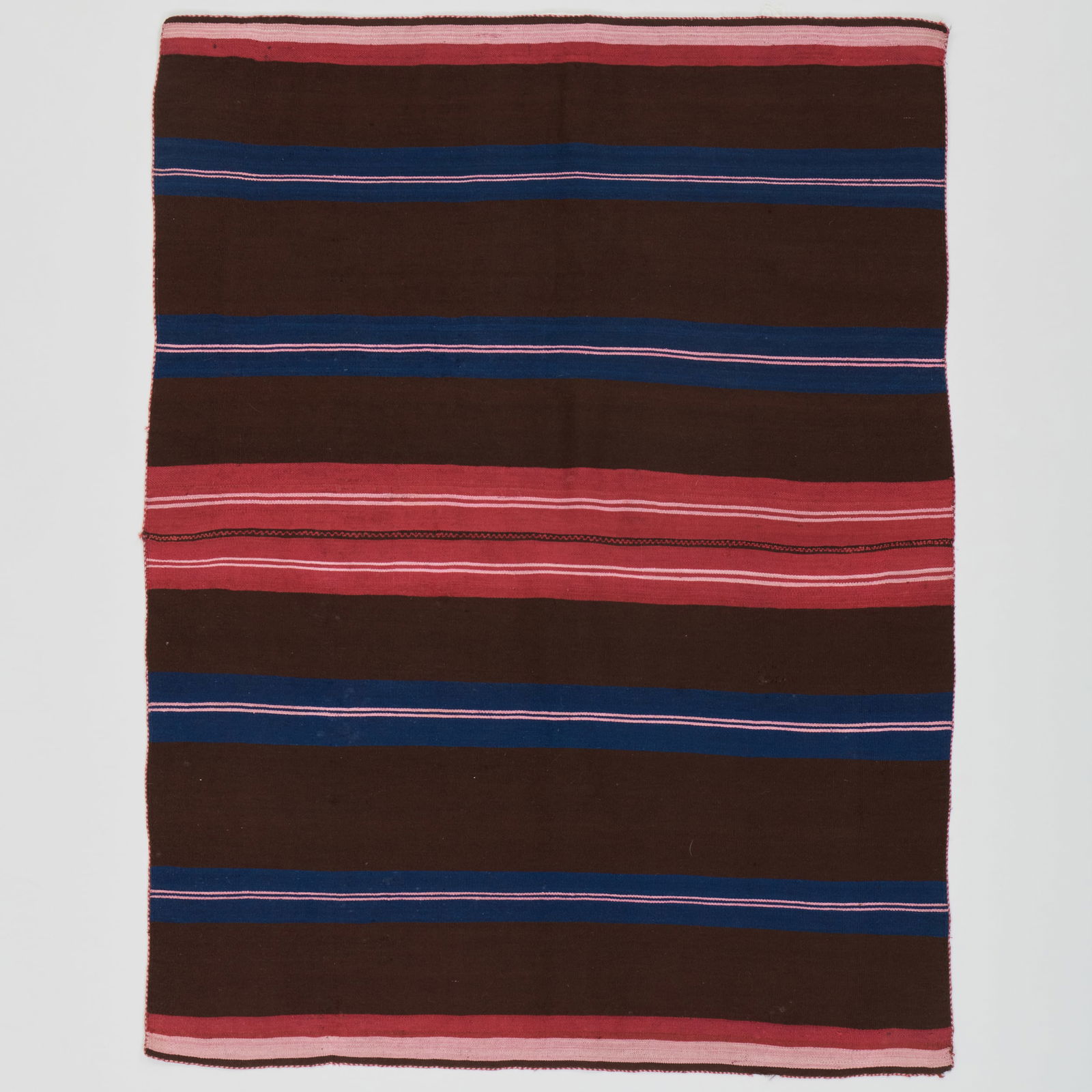 Iscayo Women's Wearing Blanket, Aymara (1 of 6)