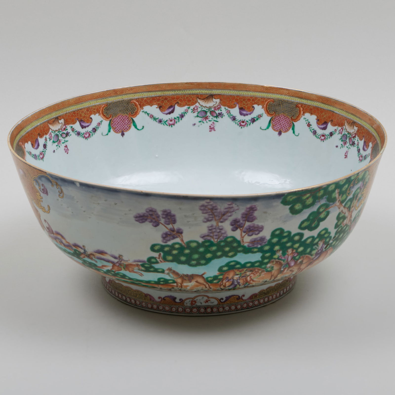 Large Chinese Export Mandarin Palette Porcelain Hunting Subject Punch Bowl (1 of 6)