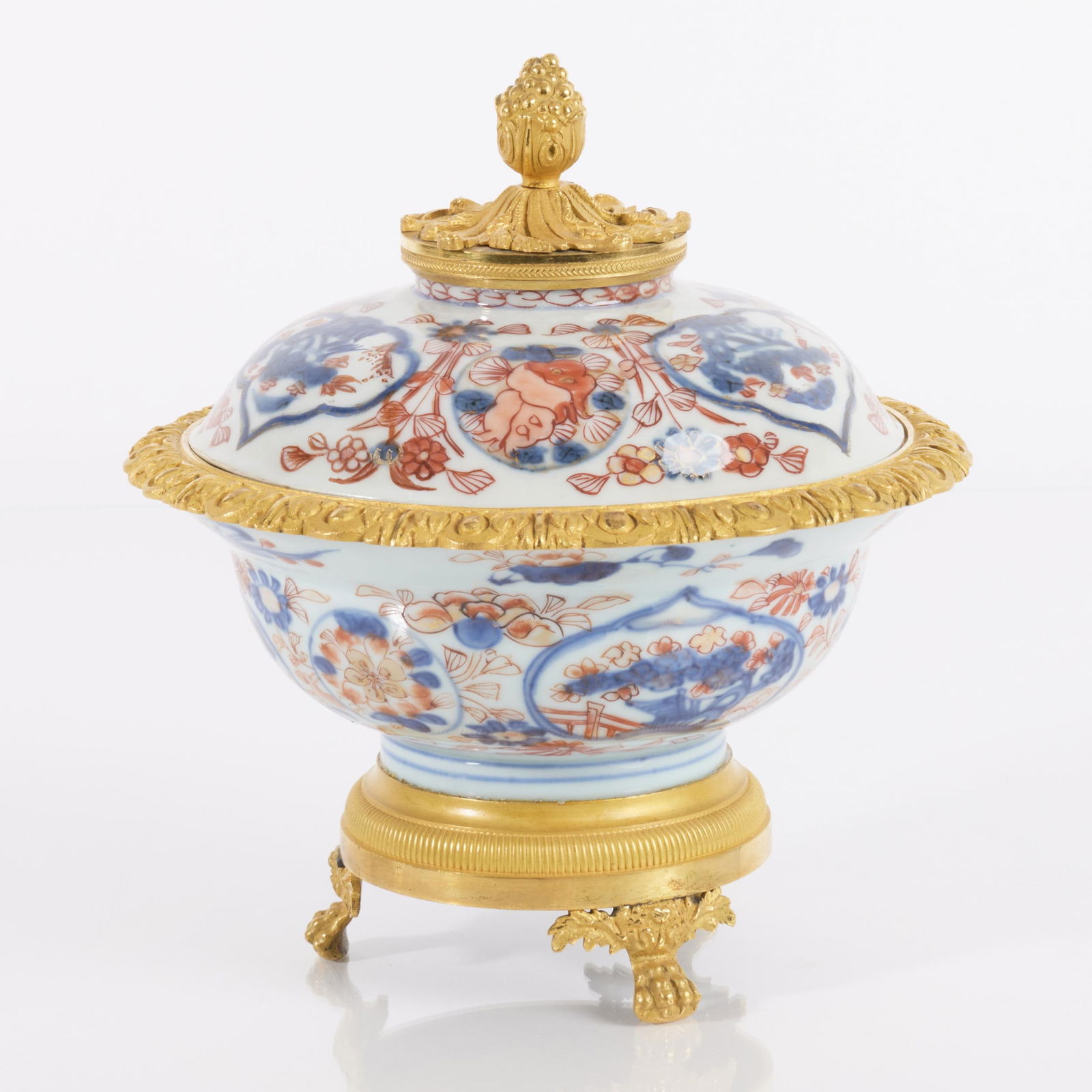 Ormolu-Mounted Chinese Imari Porcelain Bowl and Cover (1 of 12)