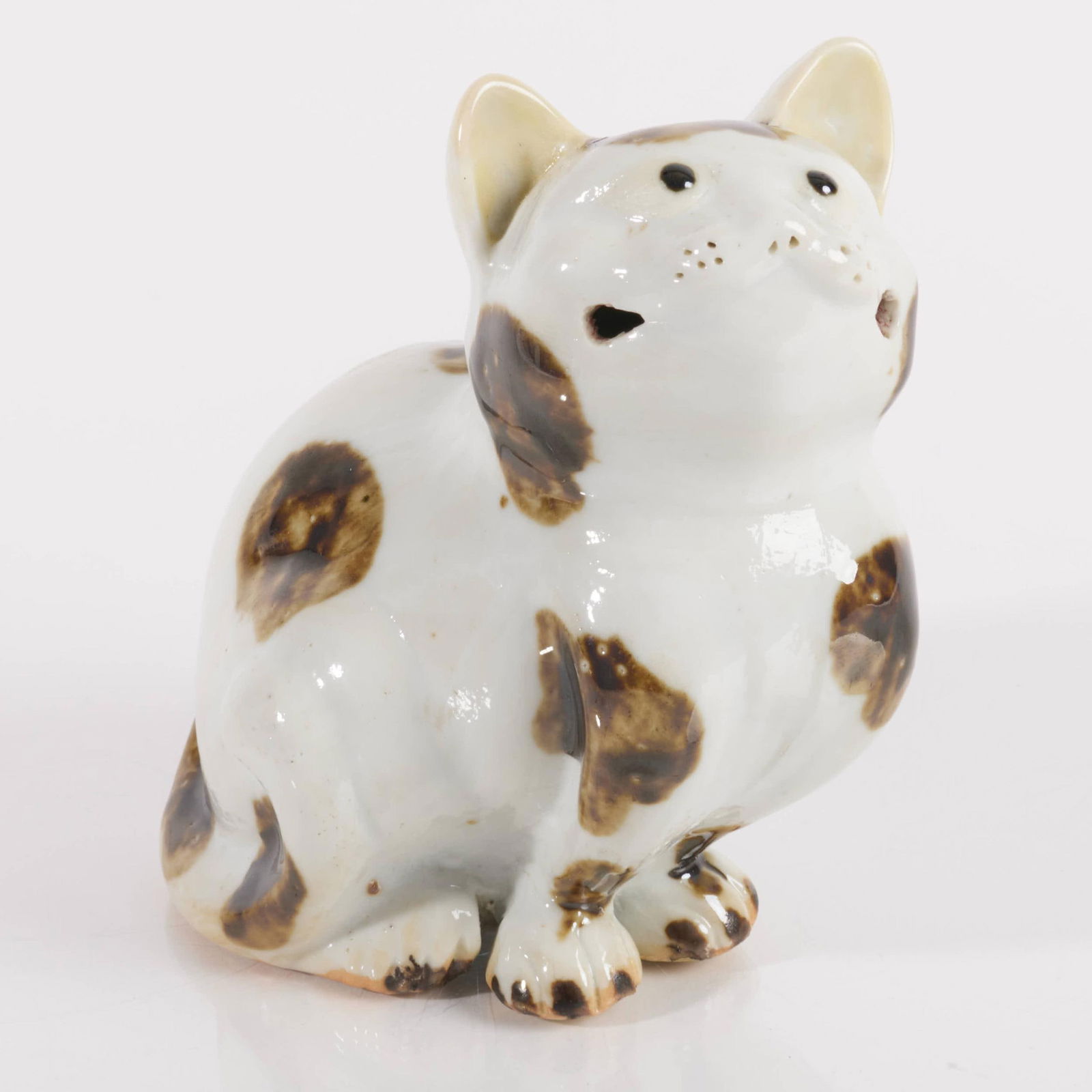 Chinese Export Porcelain Figure of a Cat (1 of 9)