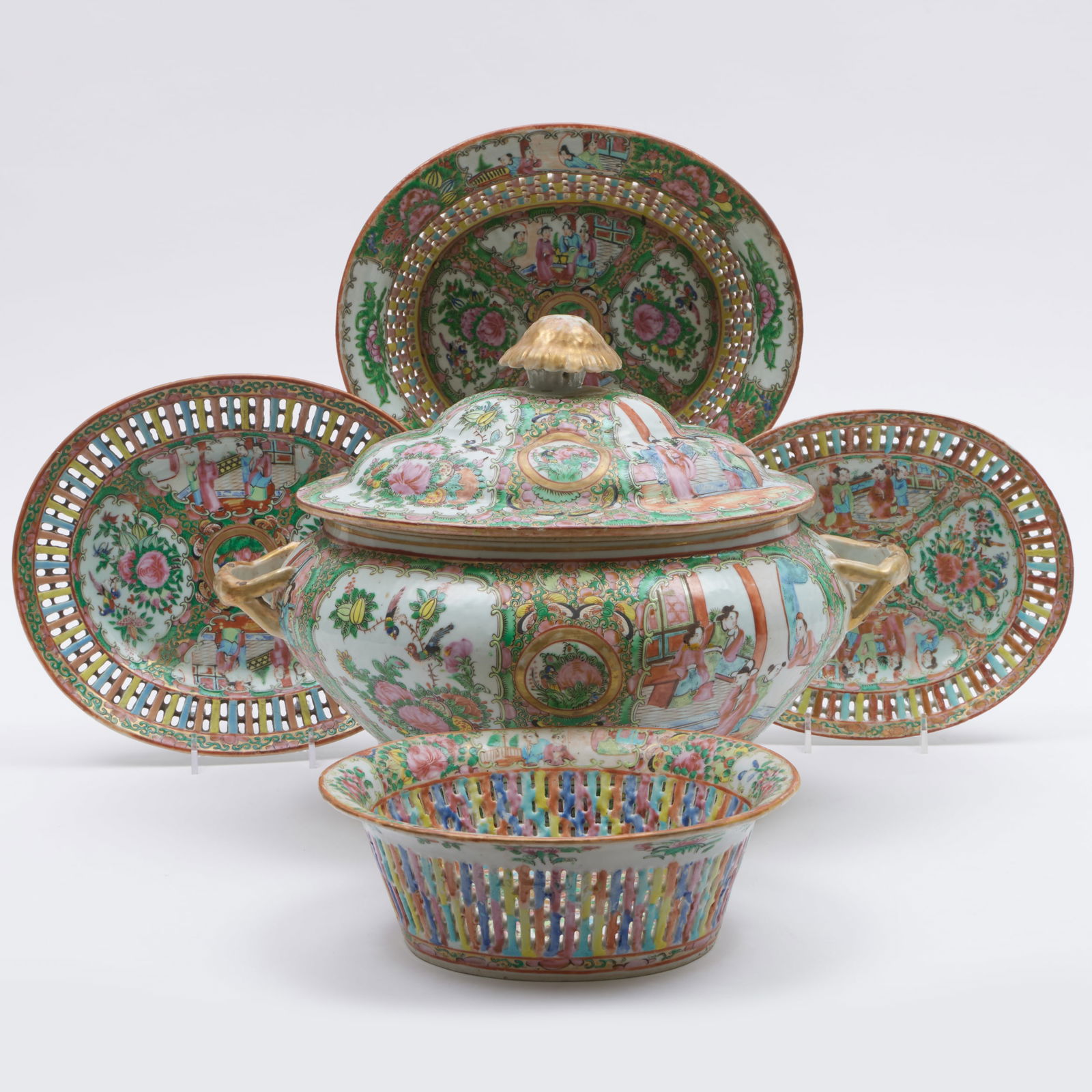 Group of Chinese Export Rose Medallion Porcelain Serving Wares (1 of 20)