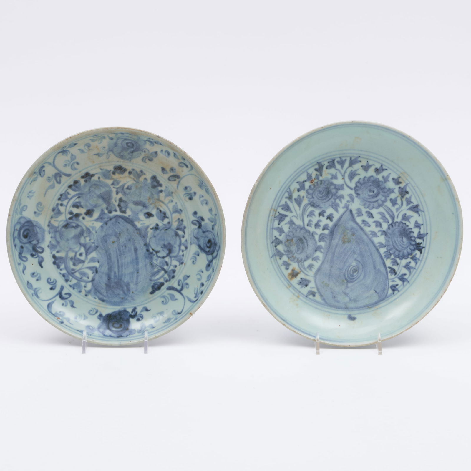 Two Blue and White Saucer Dishes, Probably Thai: Two Blue and White Saucer Dishes, Probably Thai The slightly larger dish 9 1/2 in. diam.