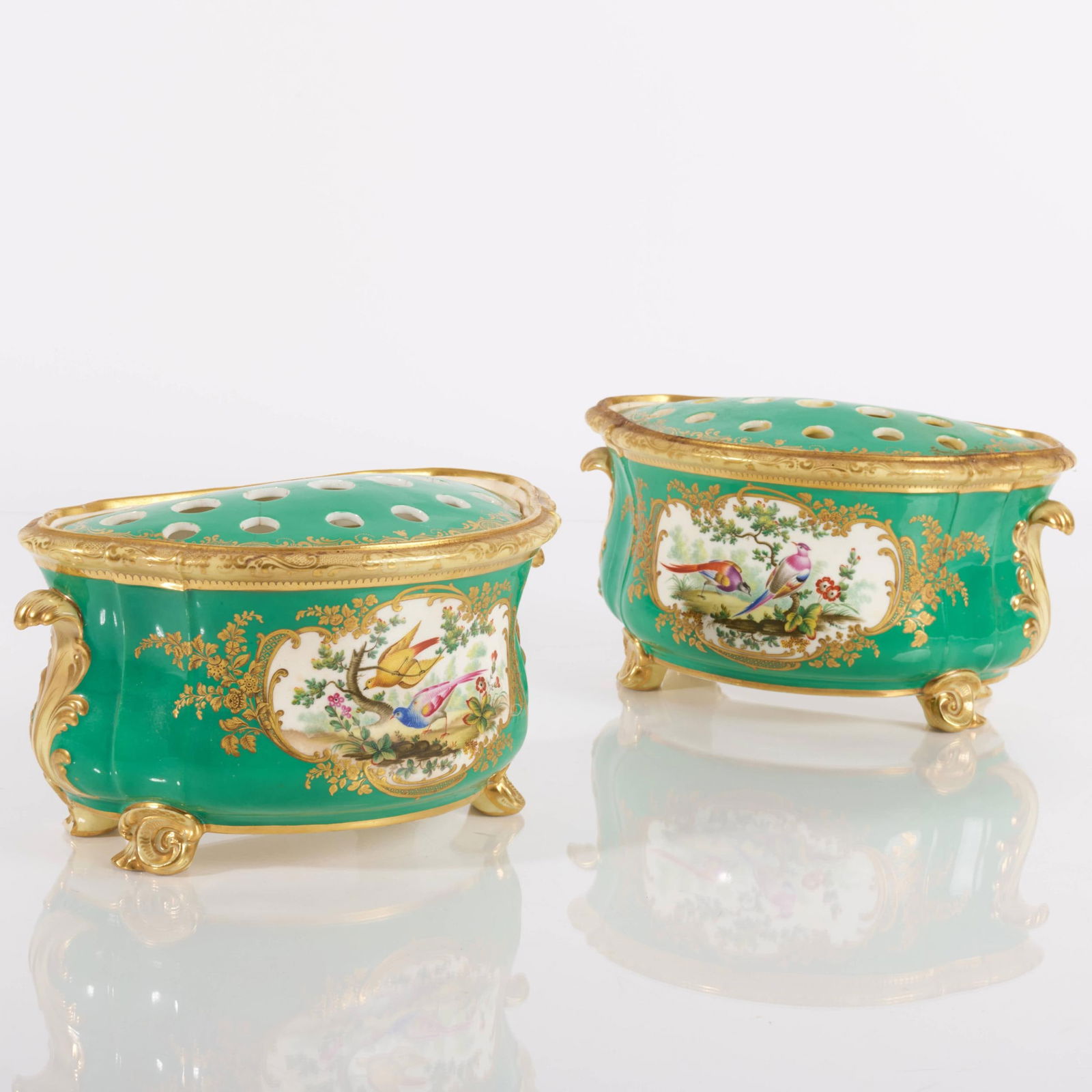 Pair of Sevres Style Green Ground Porcelain Bough Pots and Covers (1 of 13)