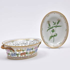 Royal Copenhagen Porcelain 'Flora Danica' Oval Dish and Reticulated Basket (1 of 14)