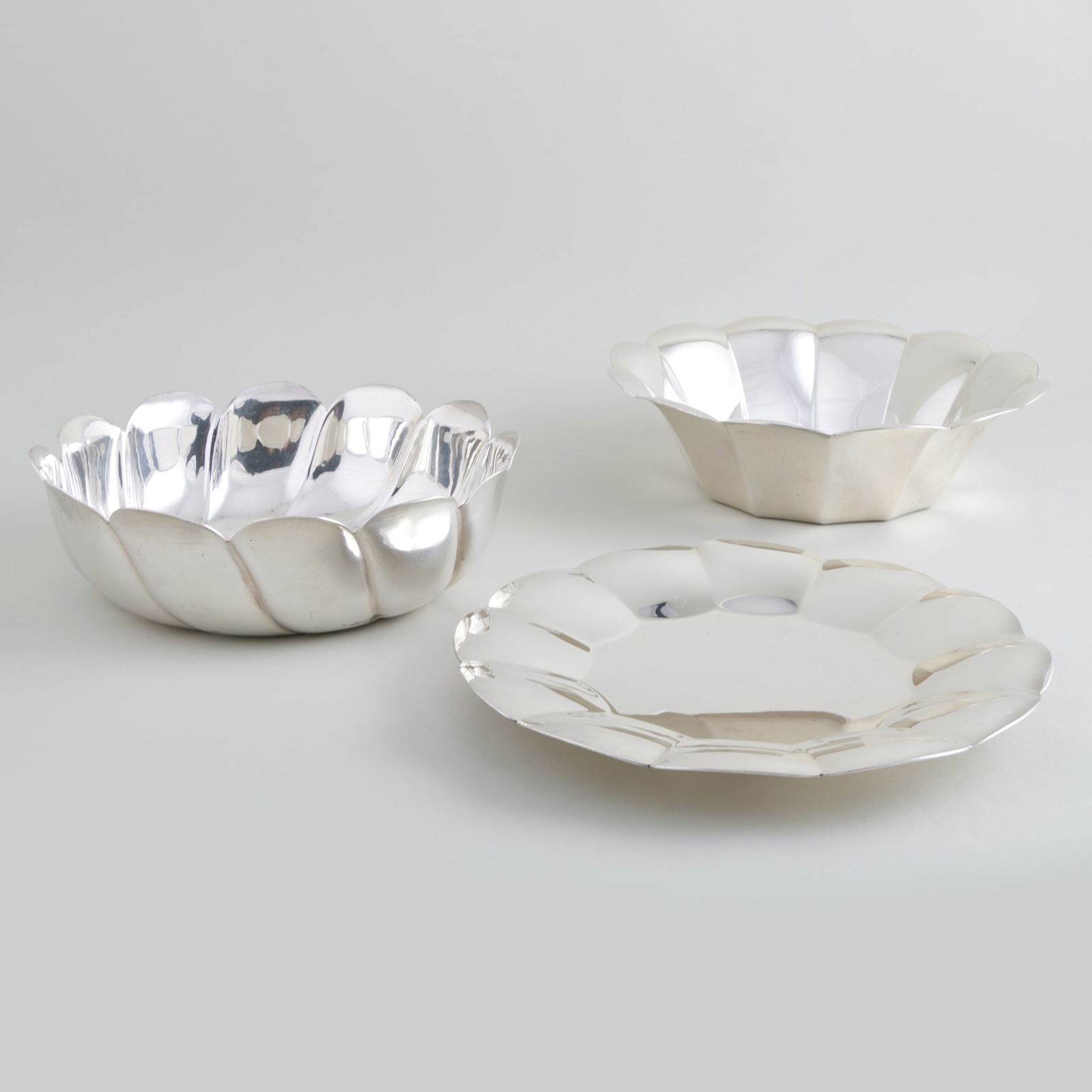 Three Tiffany & Co. Silver Dishes (1 of 12)