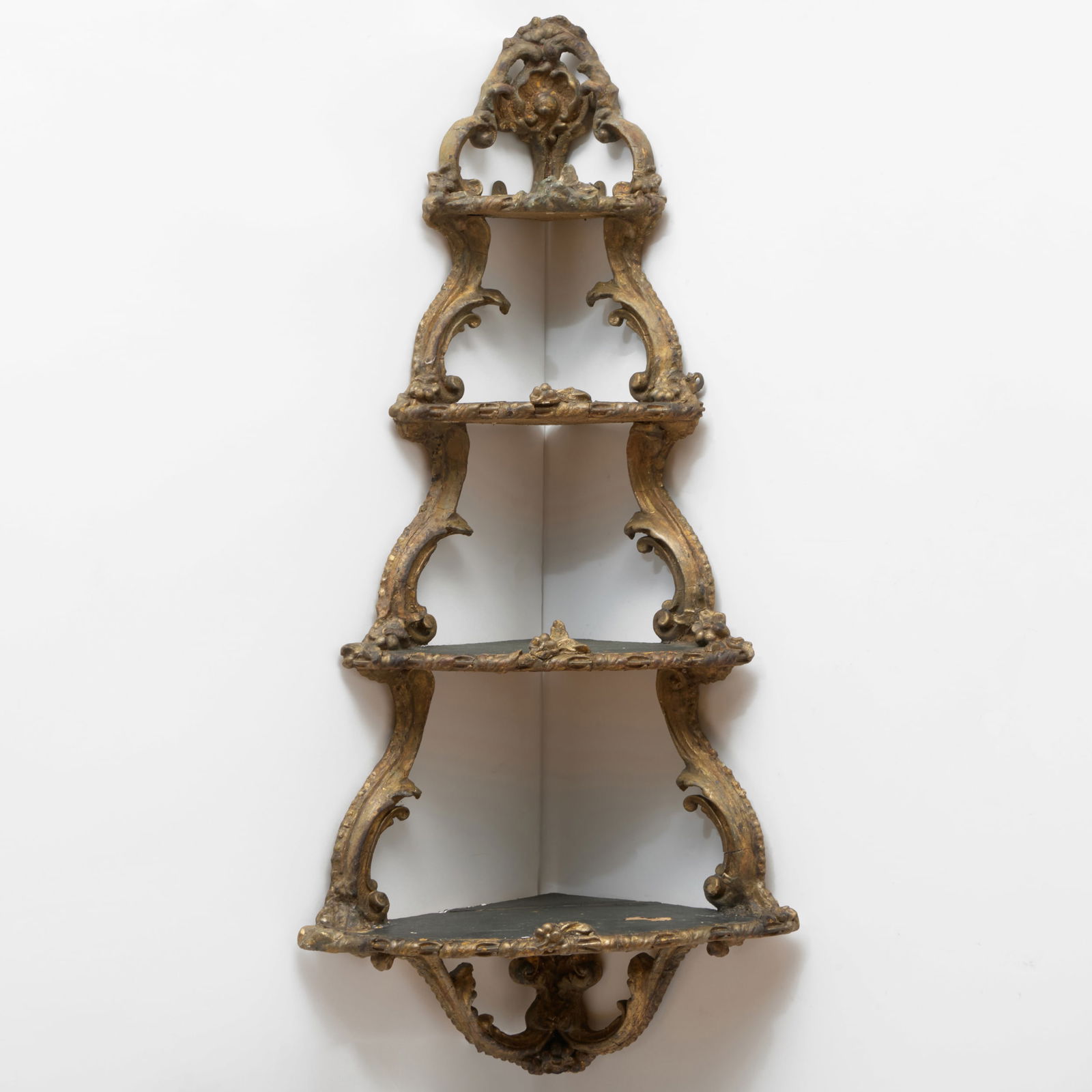 Continental Baroque Style Painted and Parcel-Gilt Five-Tier Hanging Corner Shelf (1 of 8)