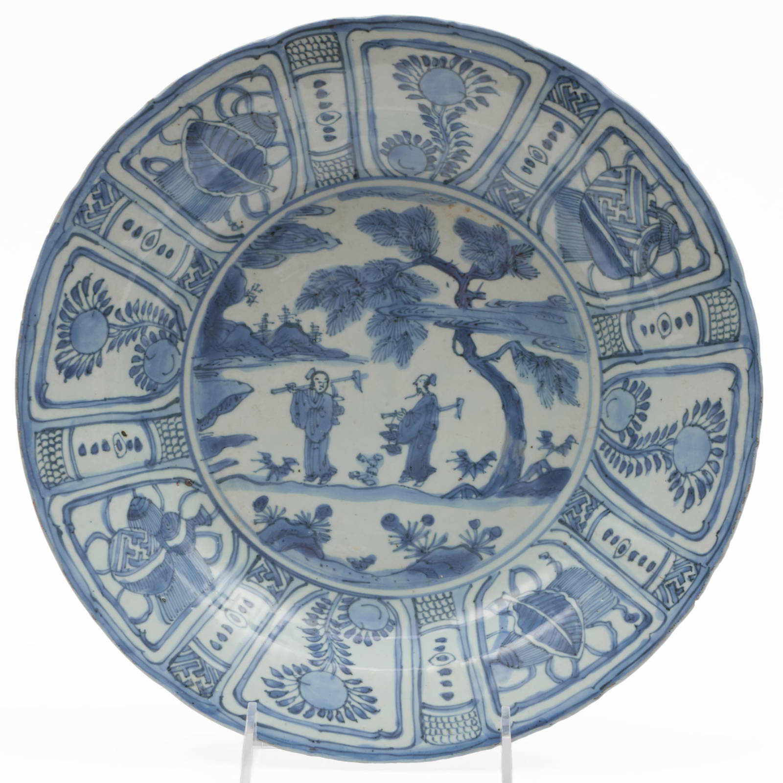 Chinese Blue and White 'Kraak' Porcelain Charger