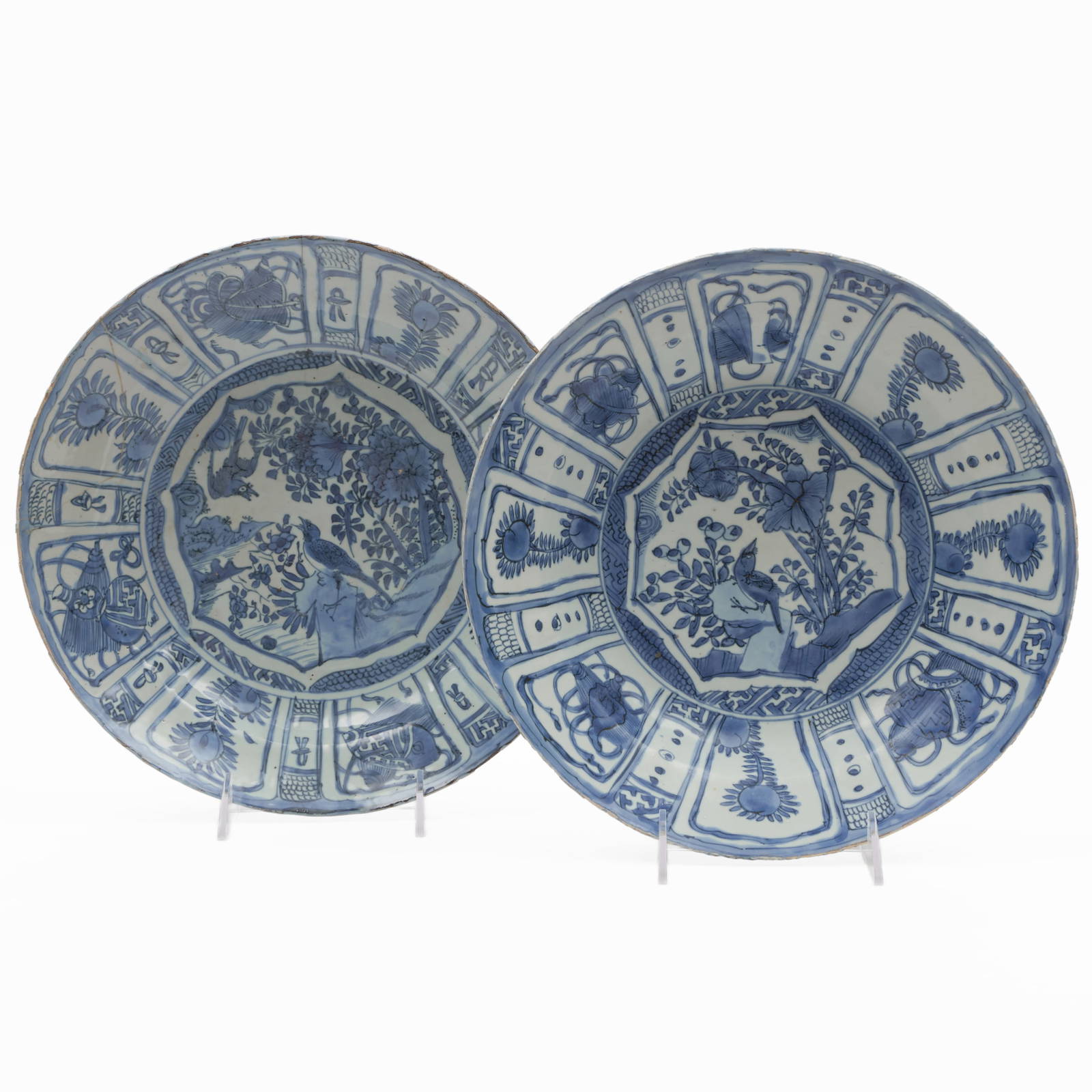Near Pair of Chinese Blue and White 'Kraak' Porcelain Chargers