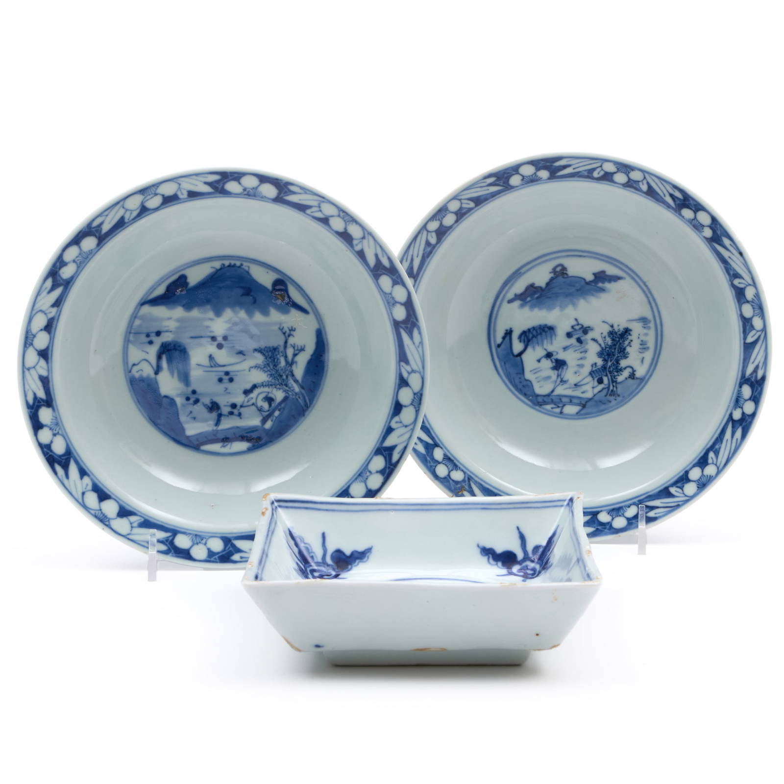 Chinese Blue and White Porcelain Dish with Western Figures and a Pair of Bowls