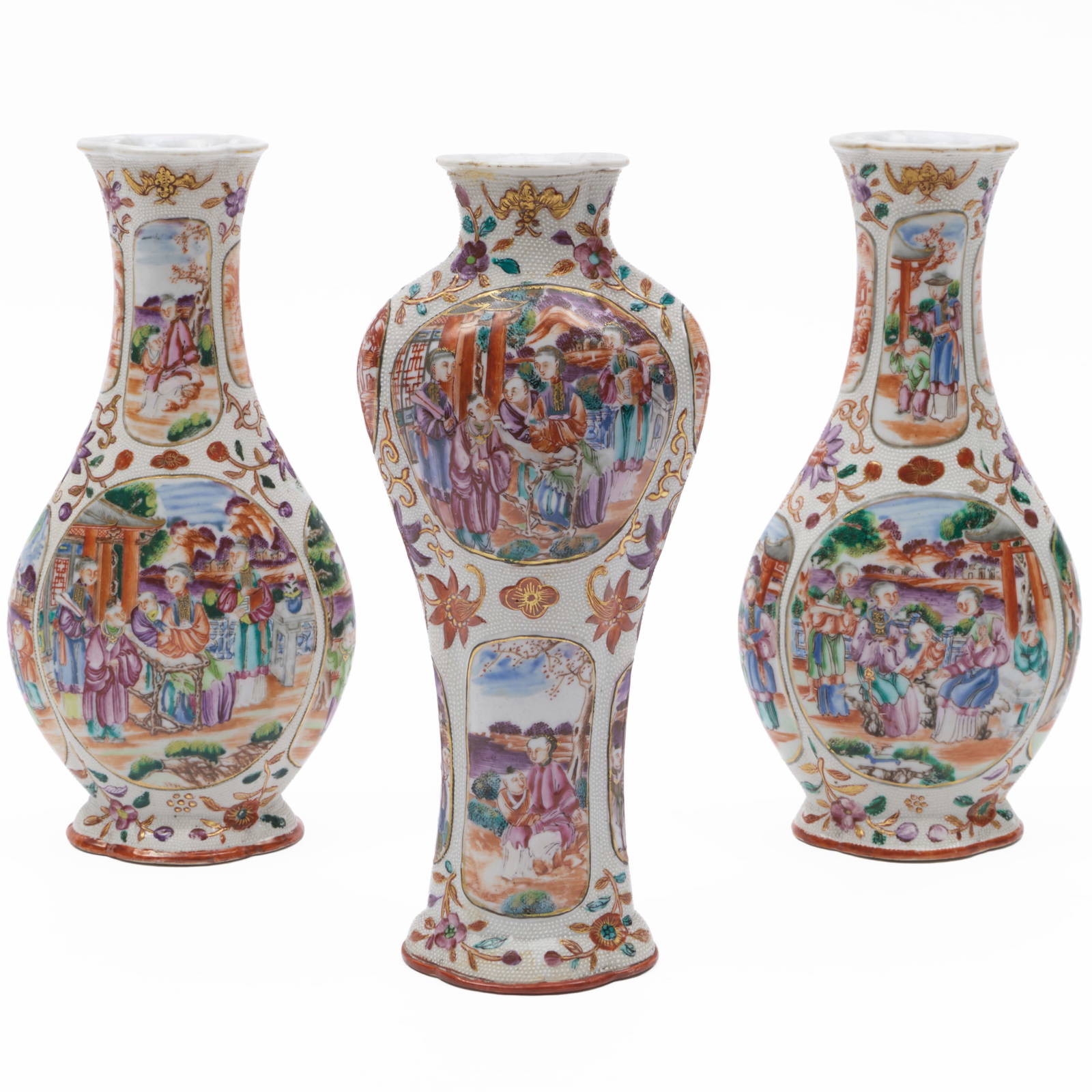 Chinese Export Famille Rose Porcelain Three-Piece Garniture
