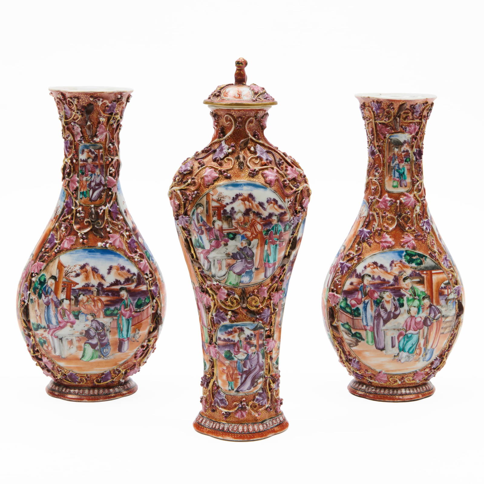Chinese Export Mandarin Palette Porcelain Three-Piece Garniture