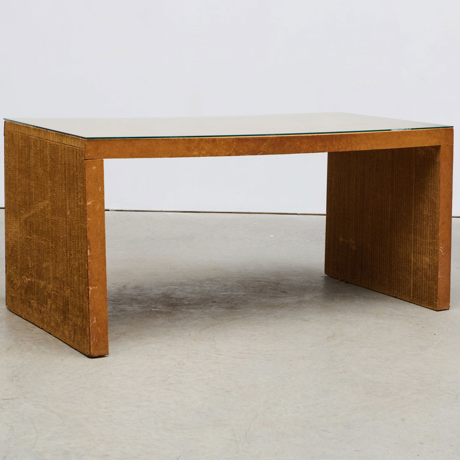 Frank Gehry 'Easy Edges' Cardboard and Glass Desk: Frank Gehry 'Easy Edges' Cardboard and Glass Desk 28 1/2 x 5 ft. x 29 1/2 in.