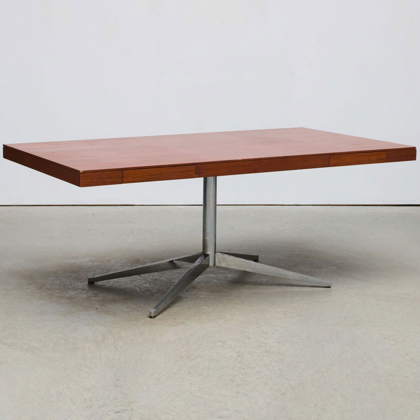 Florence Knoll Rosewood and Chrome Desk: Florence Knoll Rosewood and Chrome Desk Fitted with two drawers on each side. Unmarked. 28 1/2 x 6 ft. x 38 in.