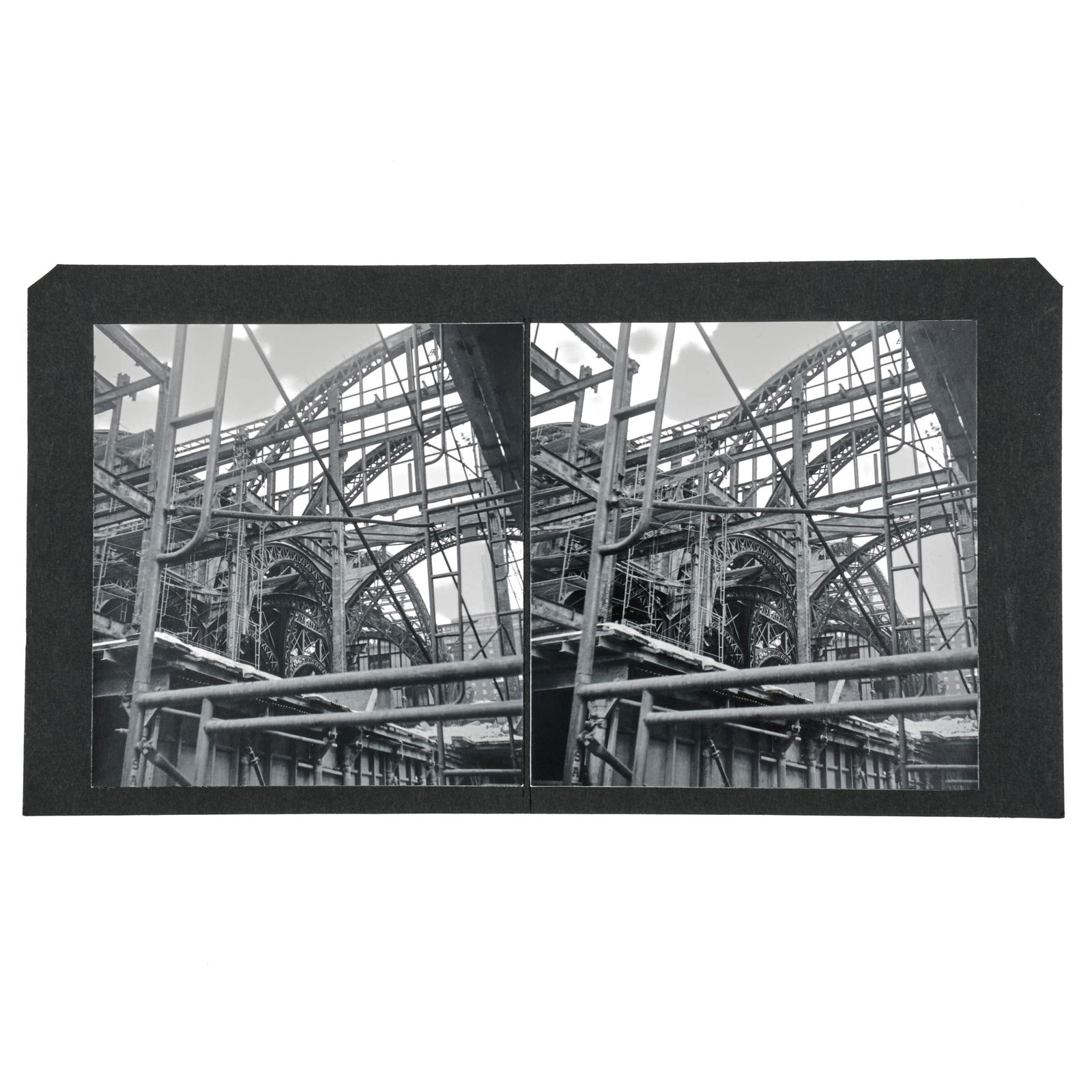 David Vestal (1924-2013): Pennsylvania Station, New York; Sixth Avenue, New York; Sixth Avenue and: David Vestal (1924-2013): Pennsylvania Station, New York; Sixth Avenue, New York; Sixth Avenue and 23rd Street, New York; and Union Square, New York Four gelatin silver print stereographs, 1966, title