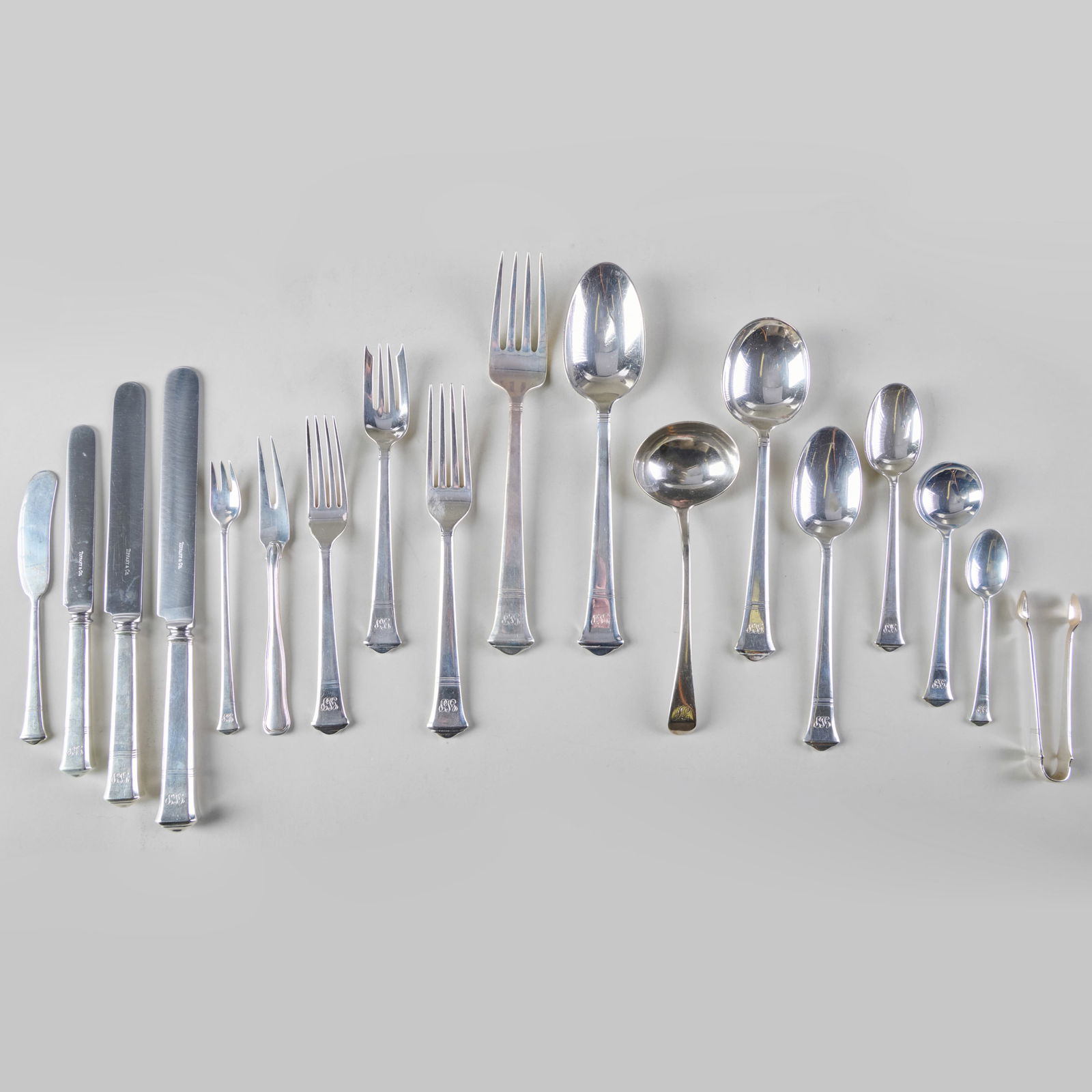 Tiffany & Co. Silver Flatware Service in the 'Windham' Pattern - 2