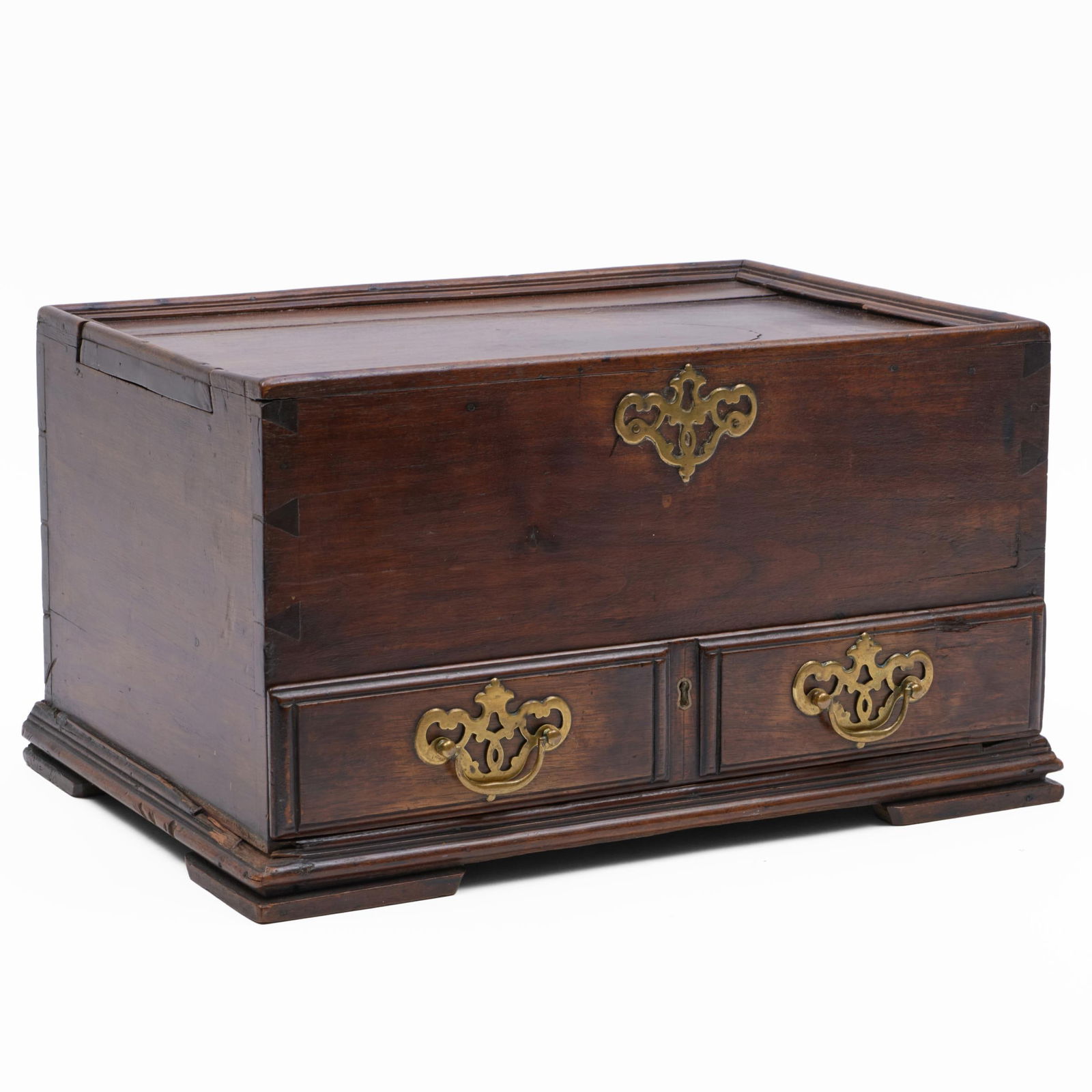 Chippendale Walnut Box, Probably Chester County, Pennsylvania: Chippendale Walnut Box, Probably Chester County, Pennsylvania9 x 16 1/2 x 11 1/2 in.Property from Mr. and Mrs. Dunbar W. Bostwick of Shelburne, VT, New York, NY, and Aiken, SC, by descent.